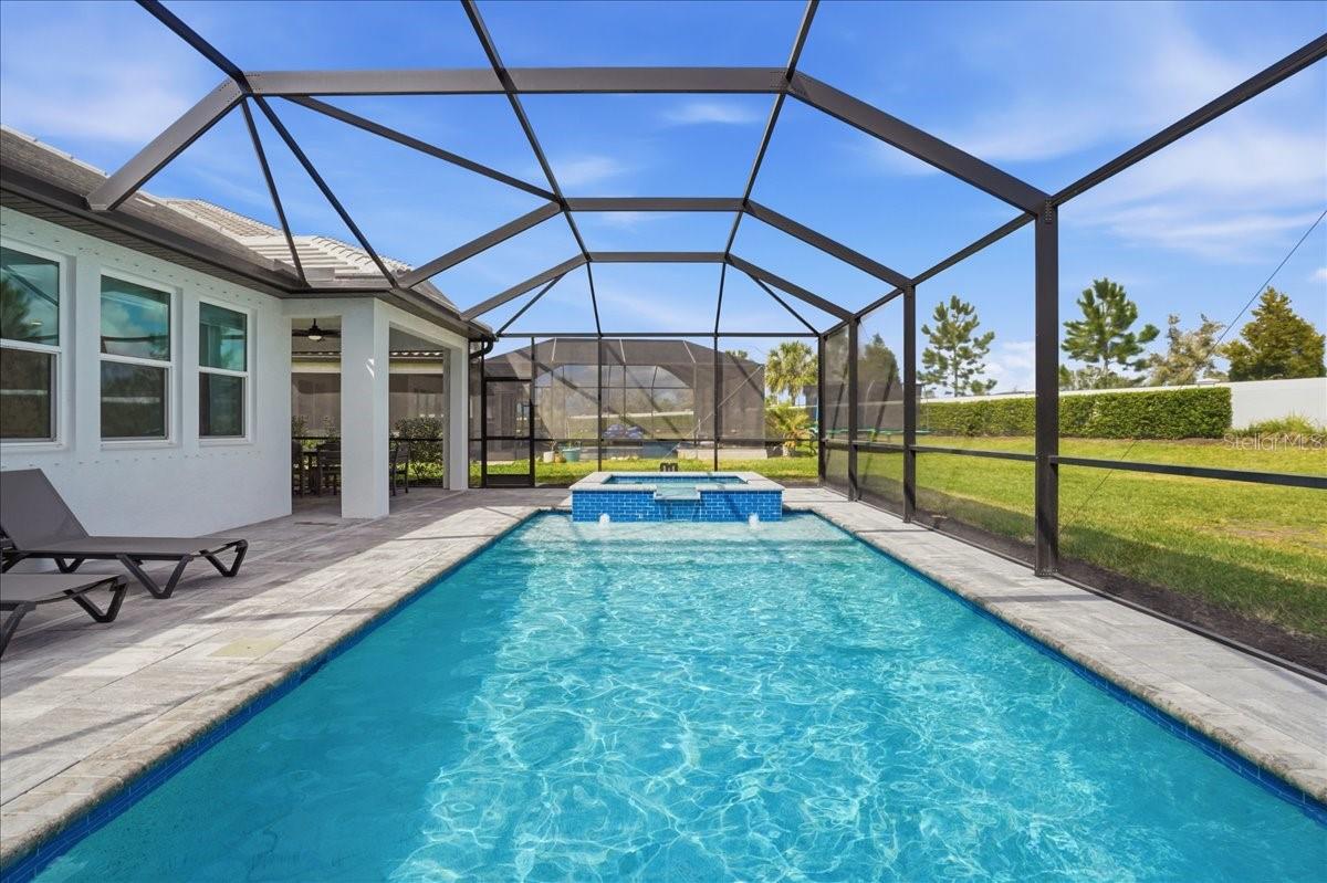 Image 39 of 70 For 17502 Savory Mist Circle