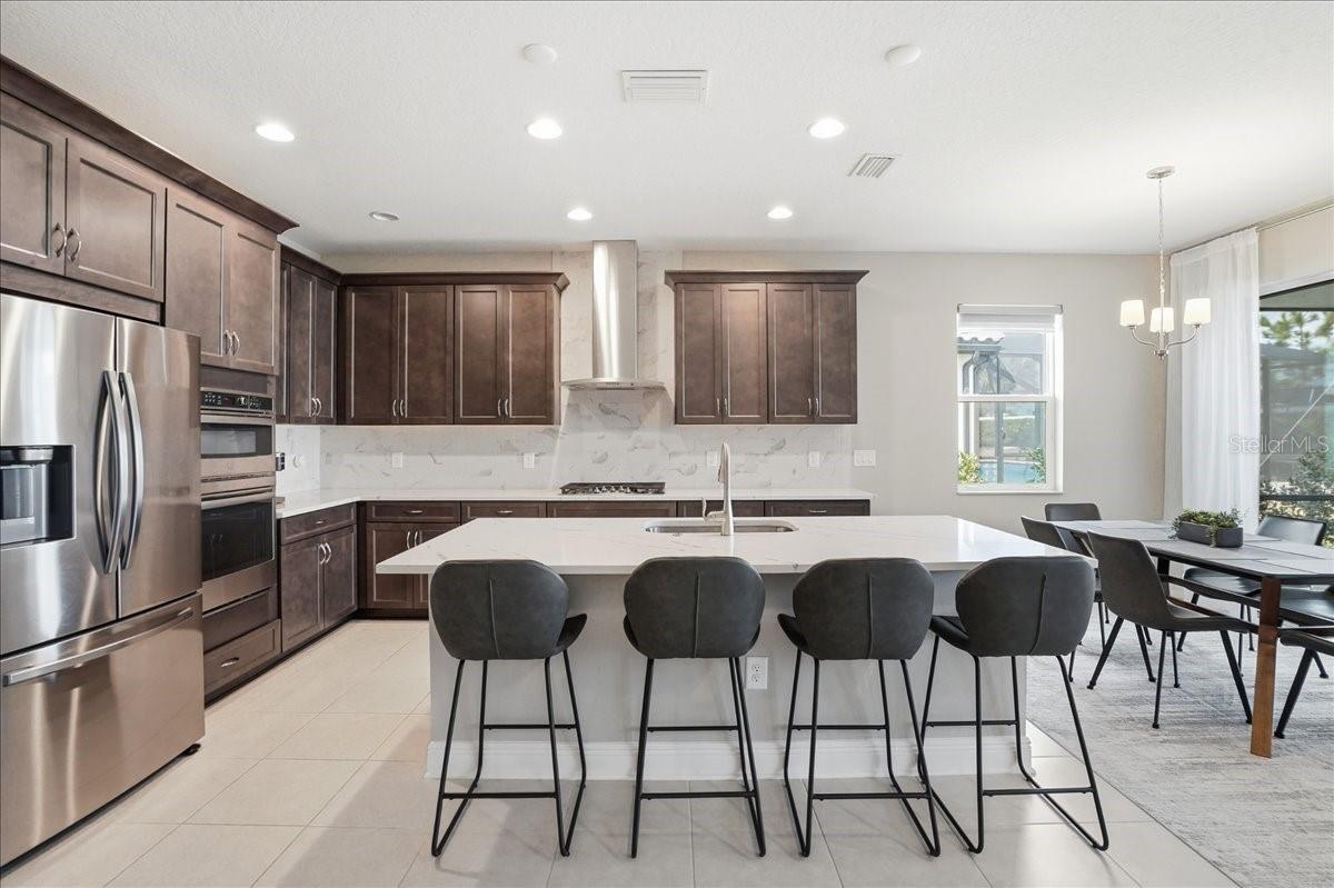 Image 6 of 70 For 17502 Savory Mist Circle