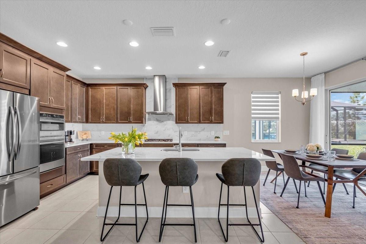 Image 8 of 70 For 17502 Savory Mist Circle