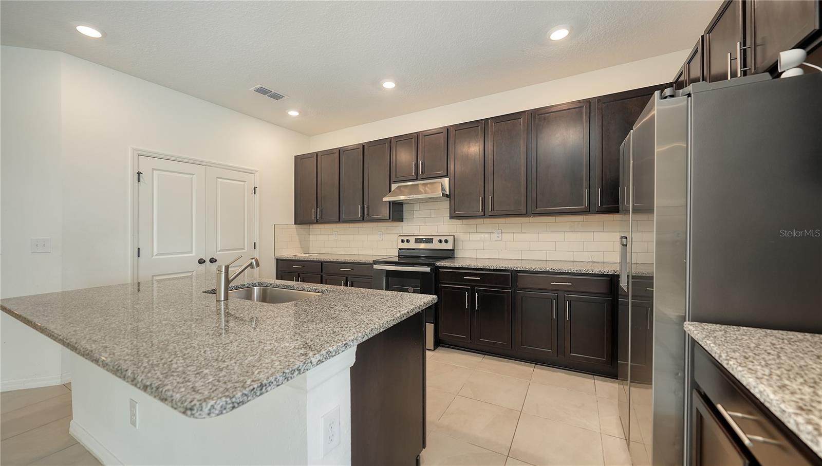 Image 10 of 40 For 7422 35th Lane E