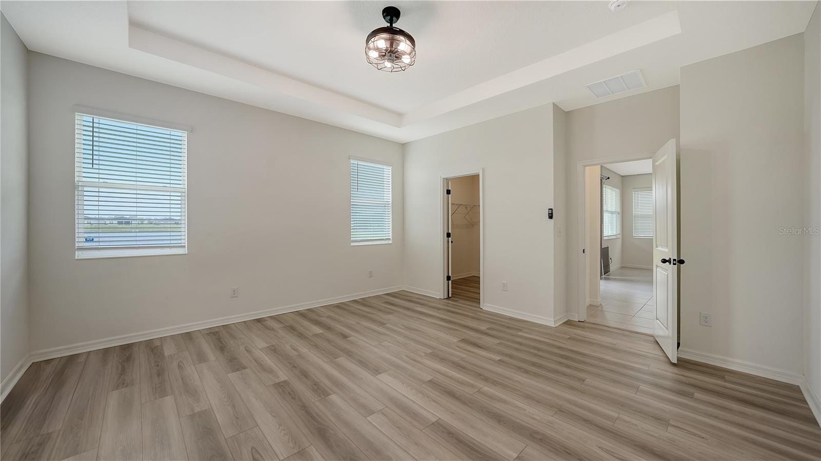 Image 20 of 40 For 7422 35th Lane E