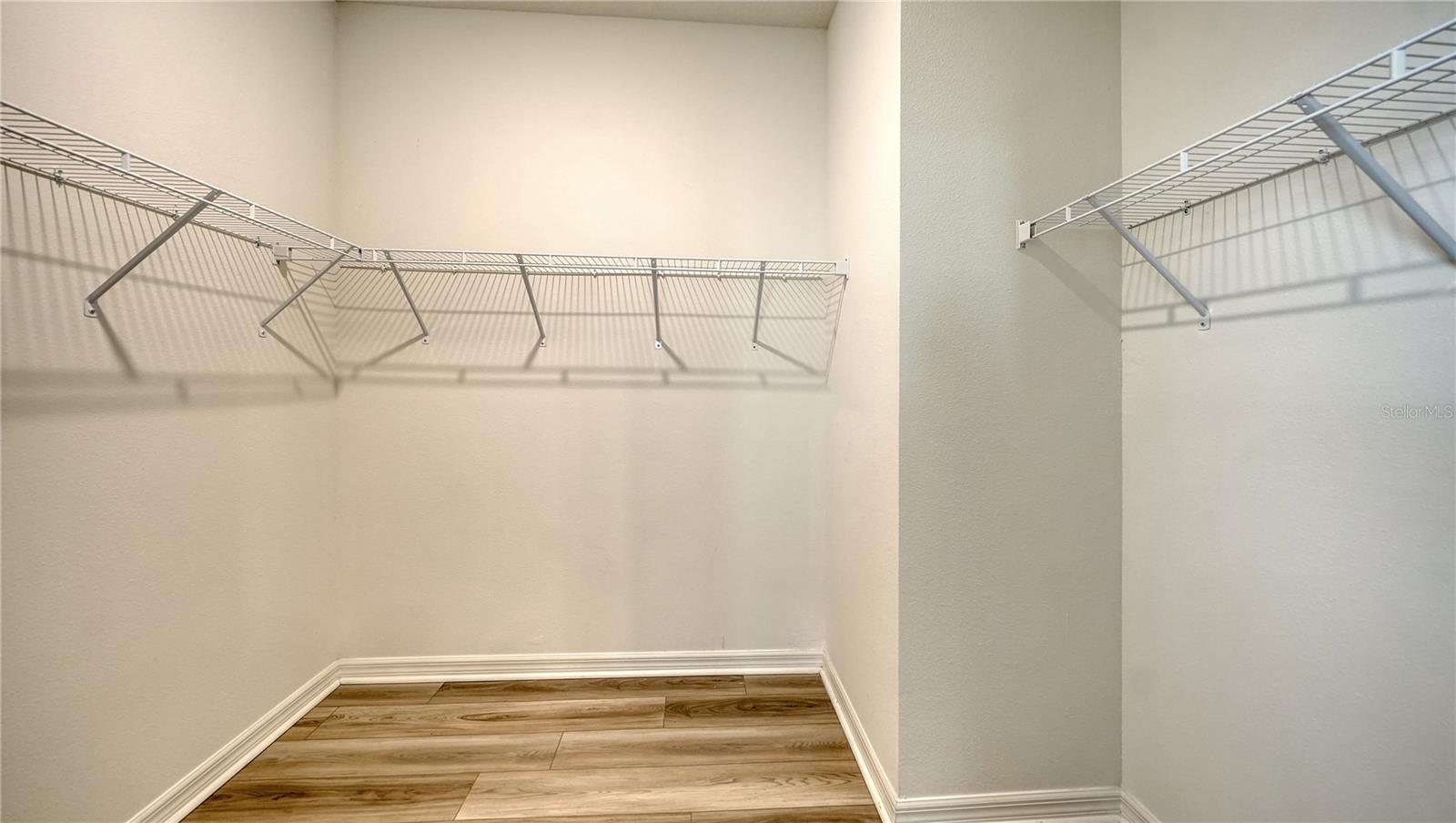 Image 22 of 40 For 7422 35th Lane E