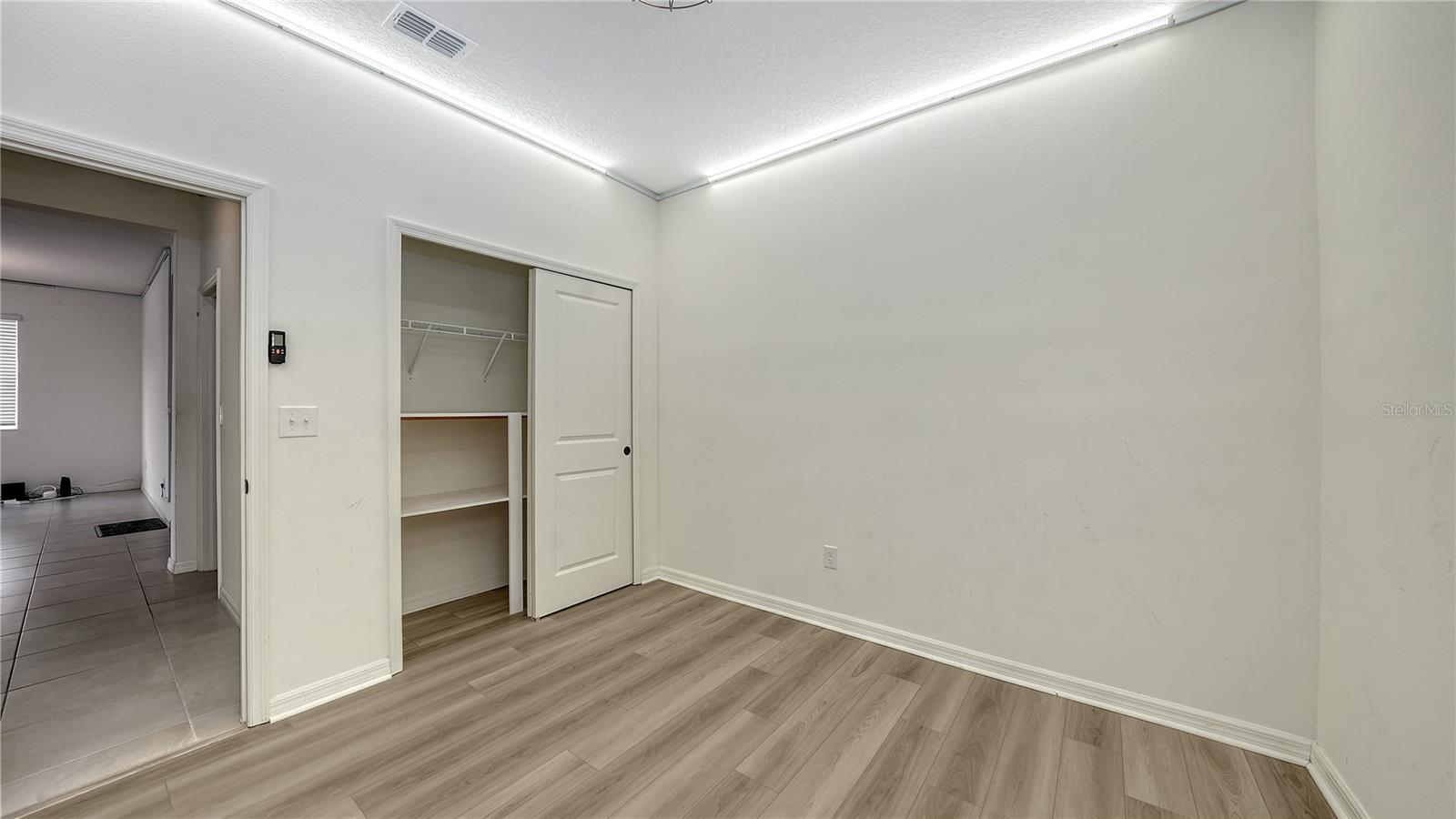 Image 35 of 40 For 7422 35th Lane E