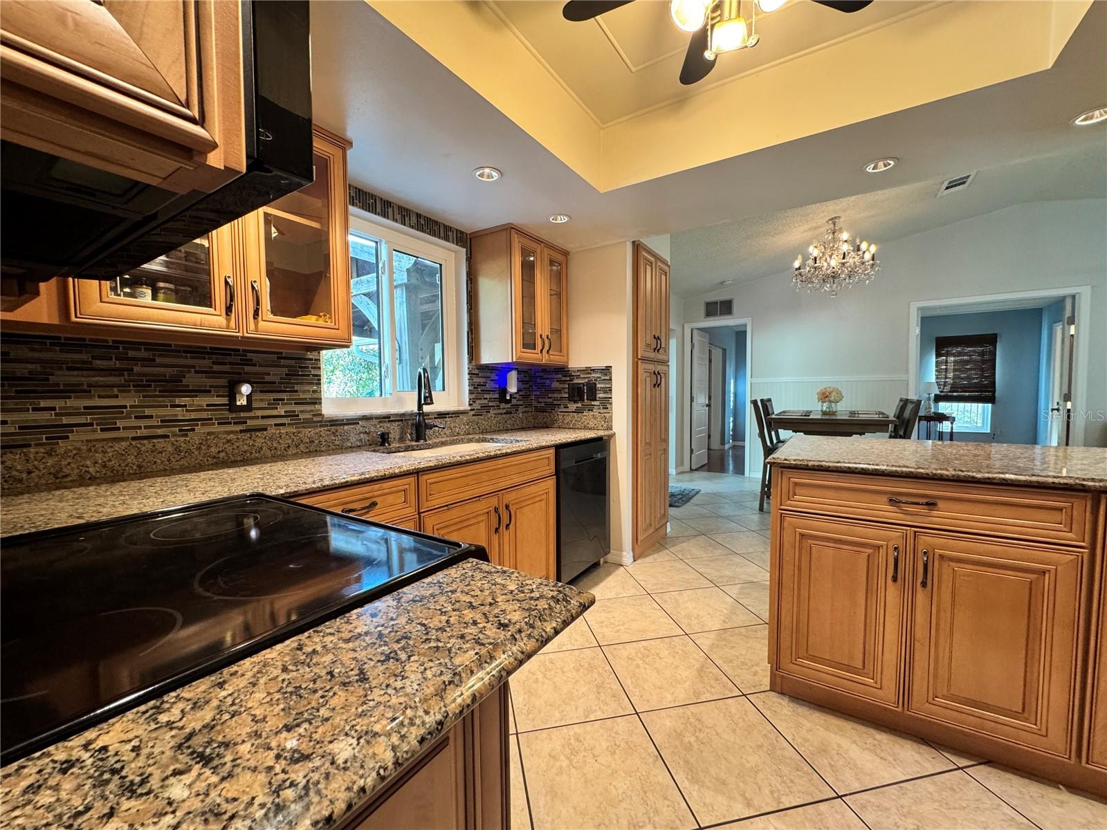 Image 10 of 28 For 4811 79th Avenue Plaza E