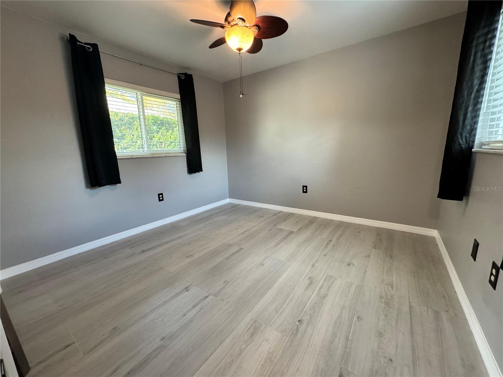 Image 18 of 28 For 4811 79th Avenue Plaza E