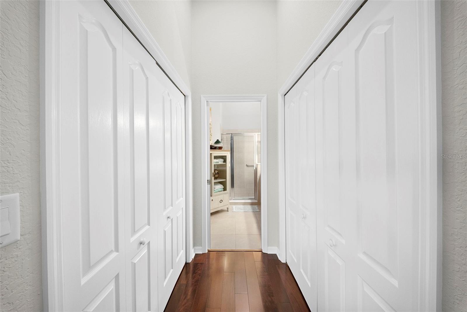 Image 18 of 37 For 3697 Lakewood Boulevard