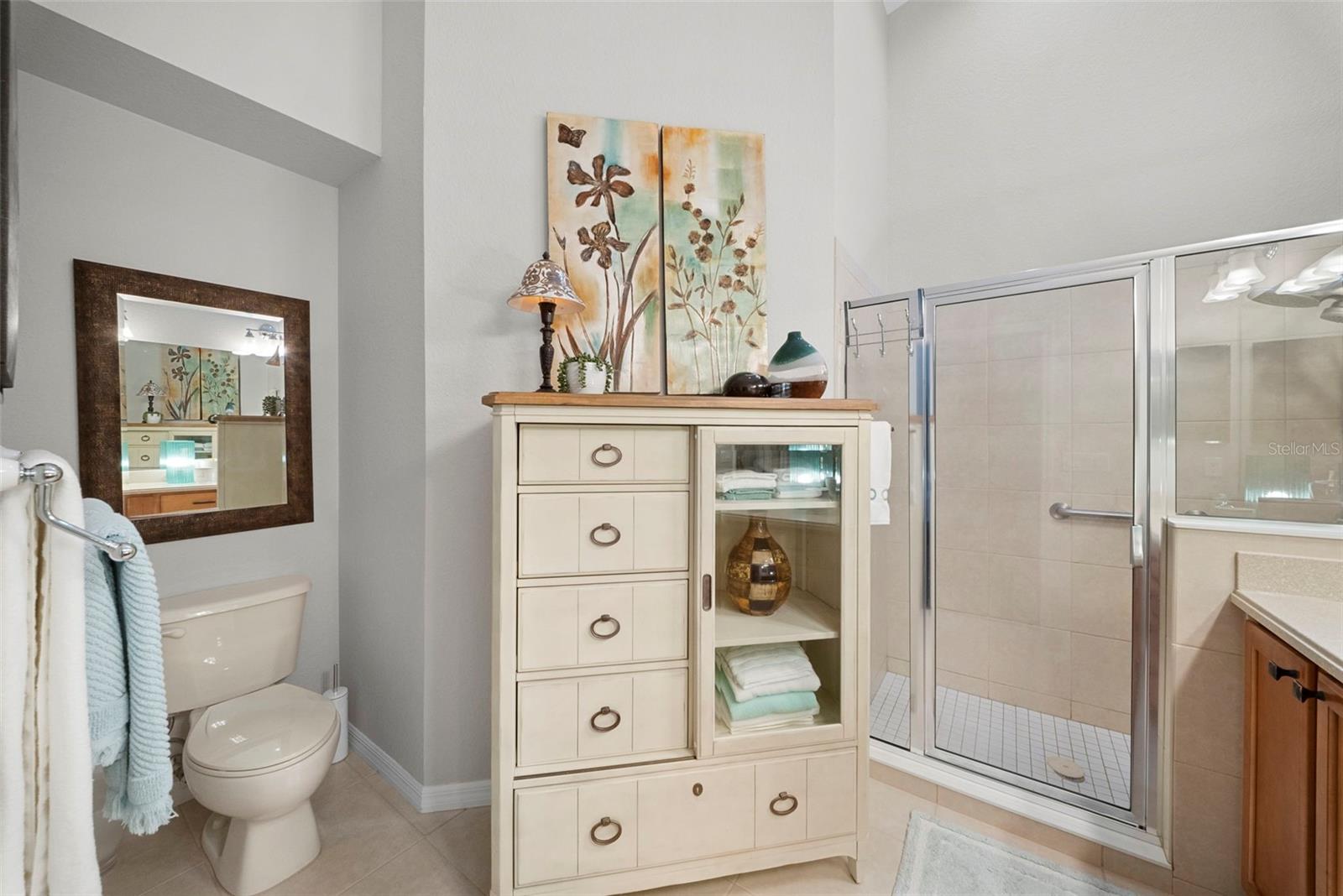 Image 20 of 37 For 3697 Lakewood Boulevard