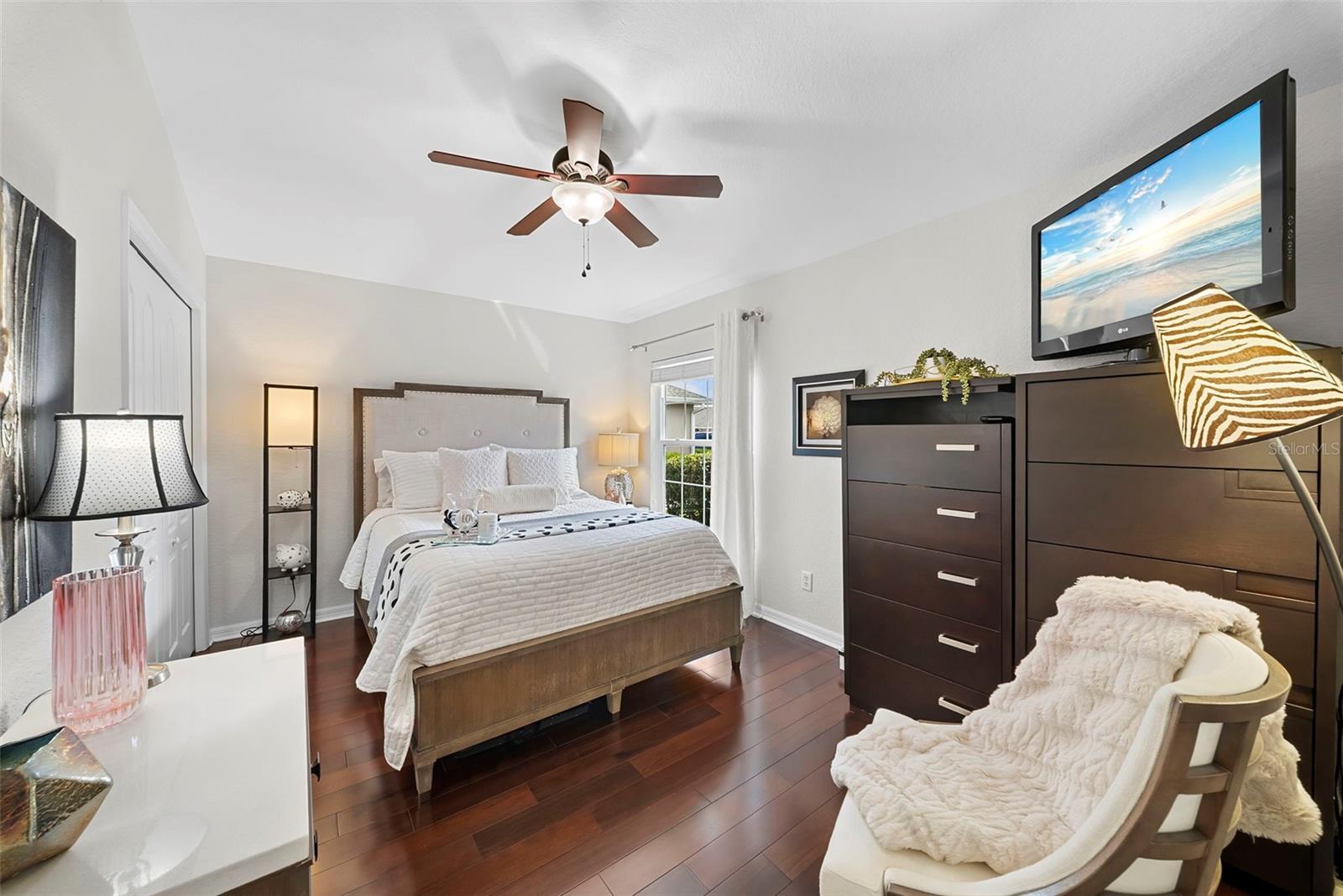 Image 22 of 37 For 3697 Lakewood Boulevard