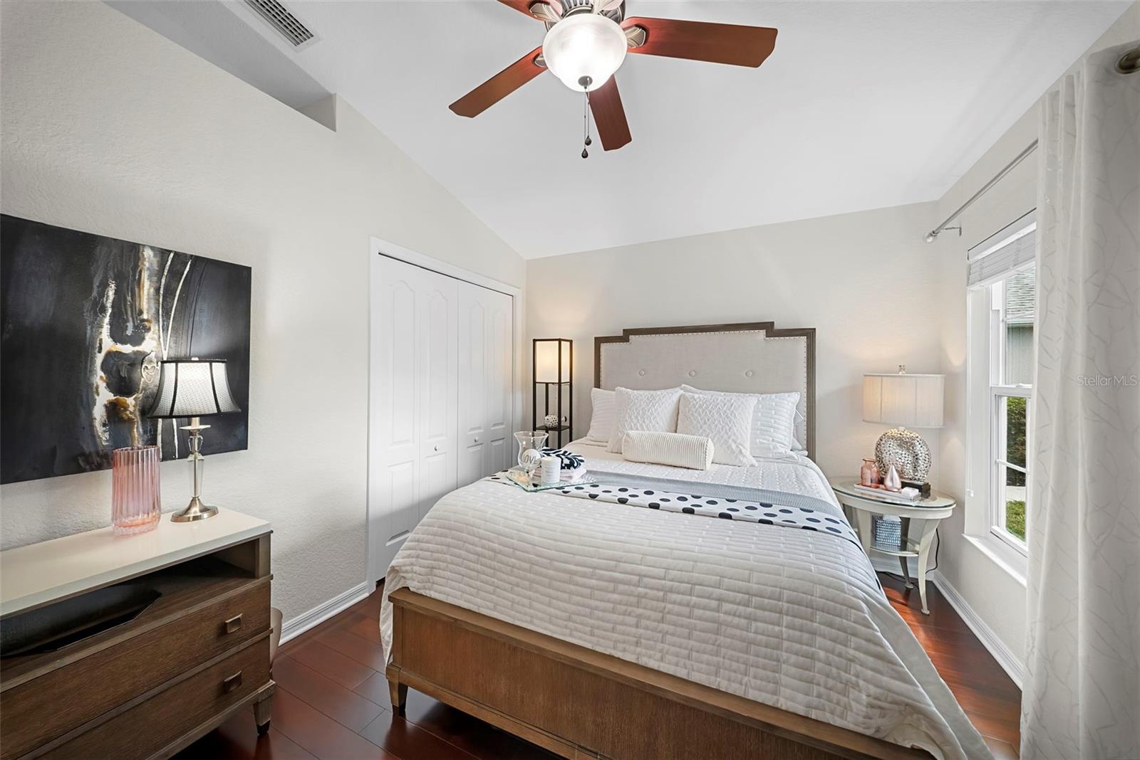 Image 23 of 37 For 3697 Lakewood Boulevard