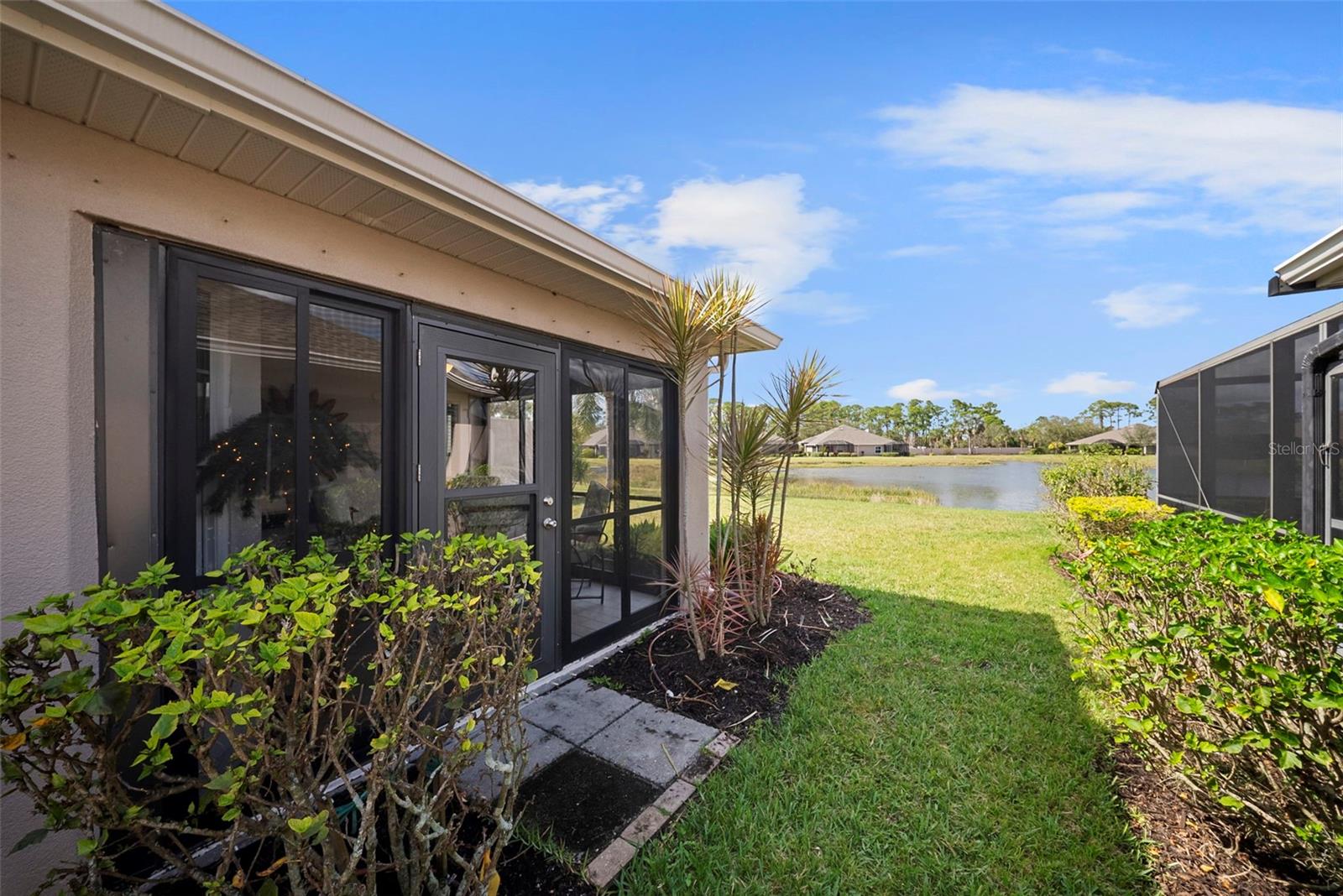 Image 31 of 37 For 3697 Lakewood Boulevard