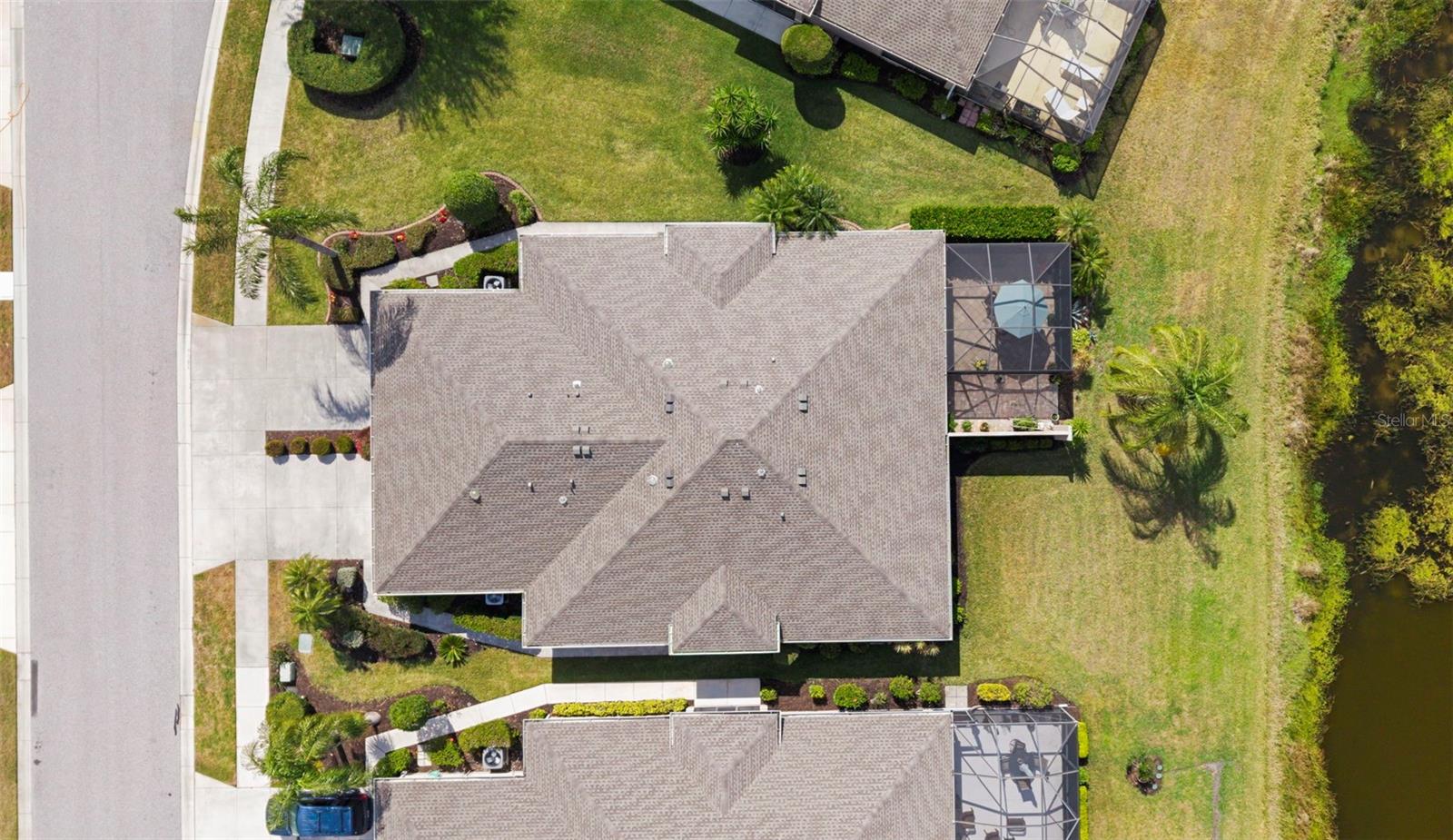 Image 35 of 37 For 3697 Lakewood Boulevard