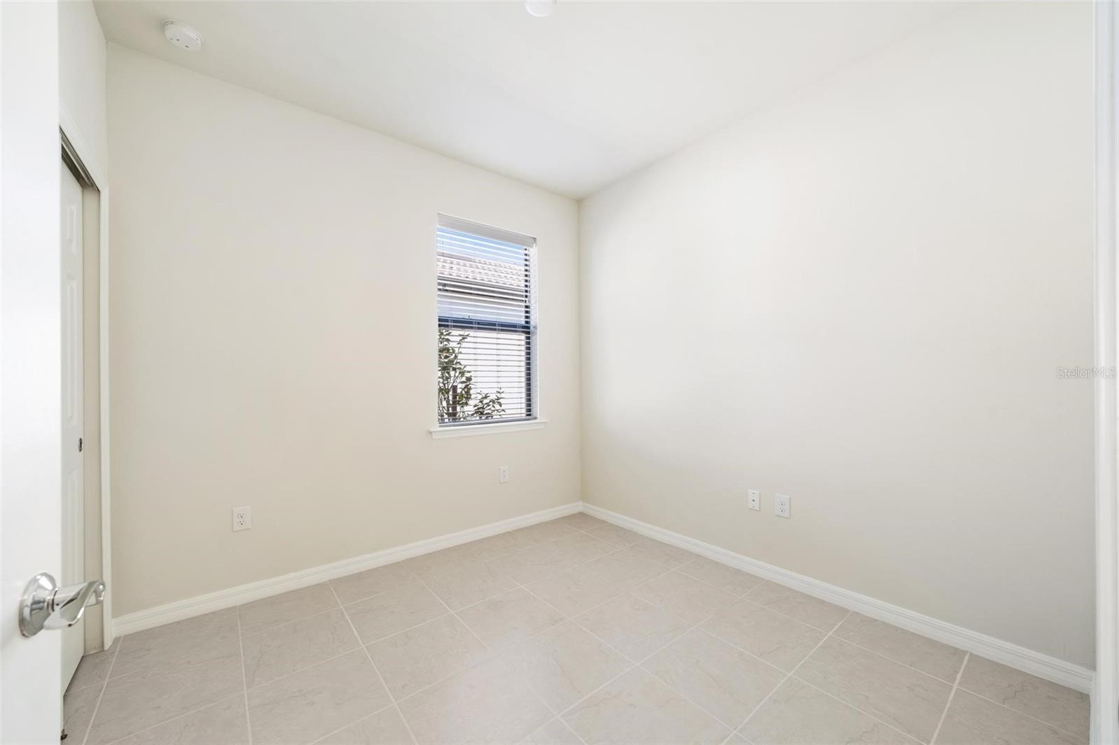 Image 19 of 38 For 13161 Oriago Street