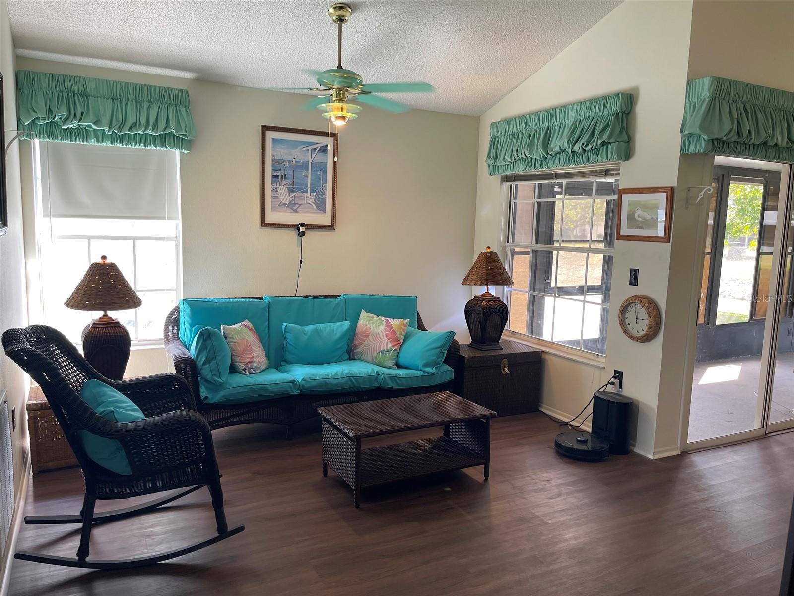 Image 2 of 23 For 4008 37th Street Court W