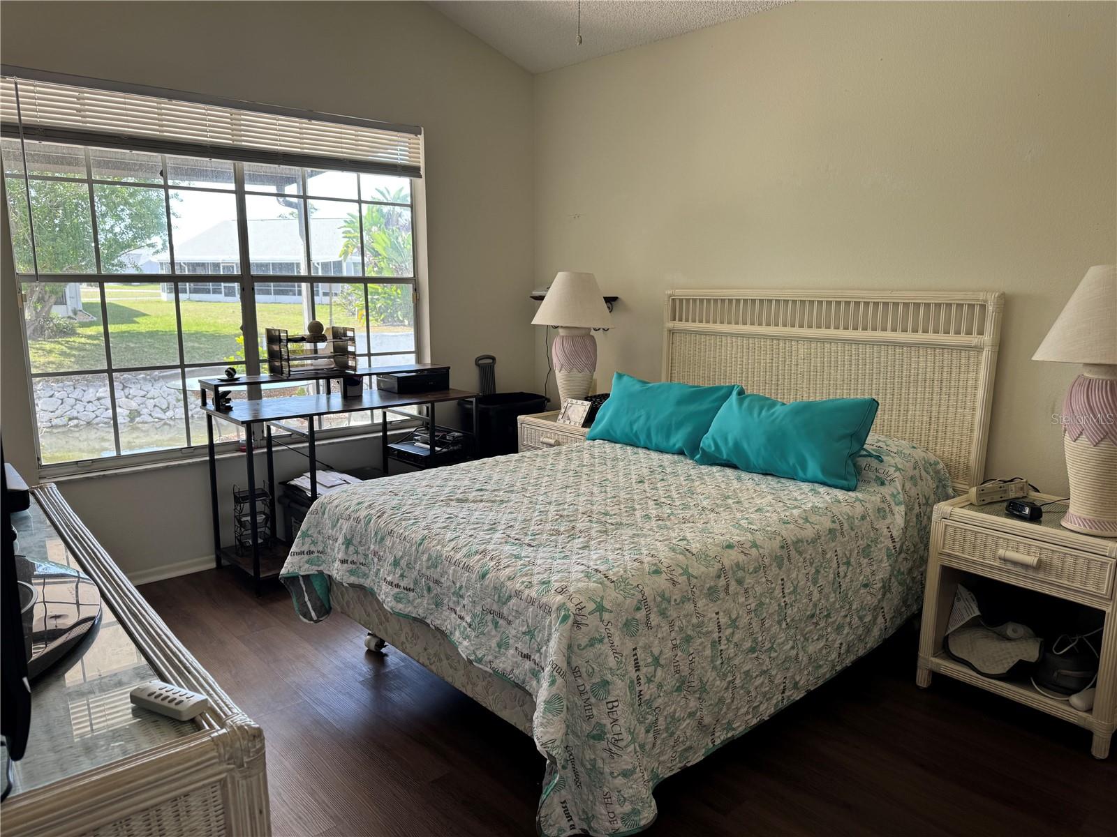 Image 7 of 23 For 4008 37th Street Court W