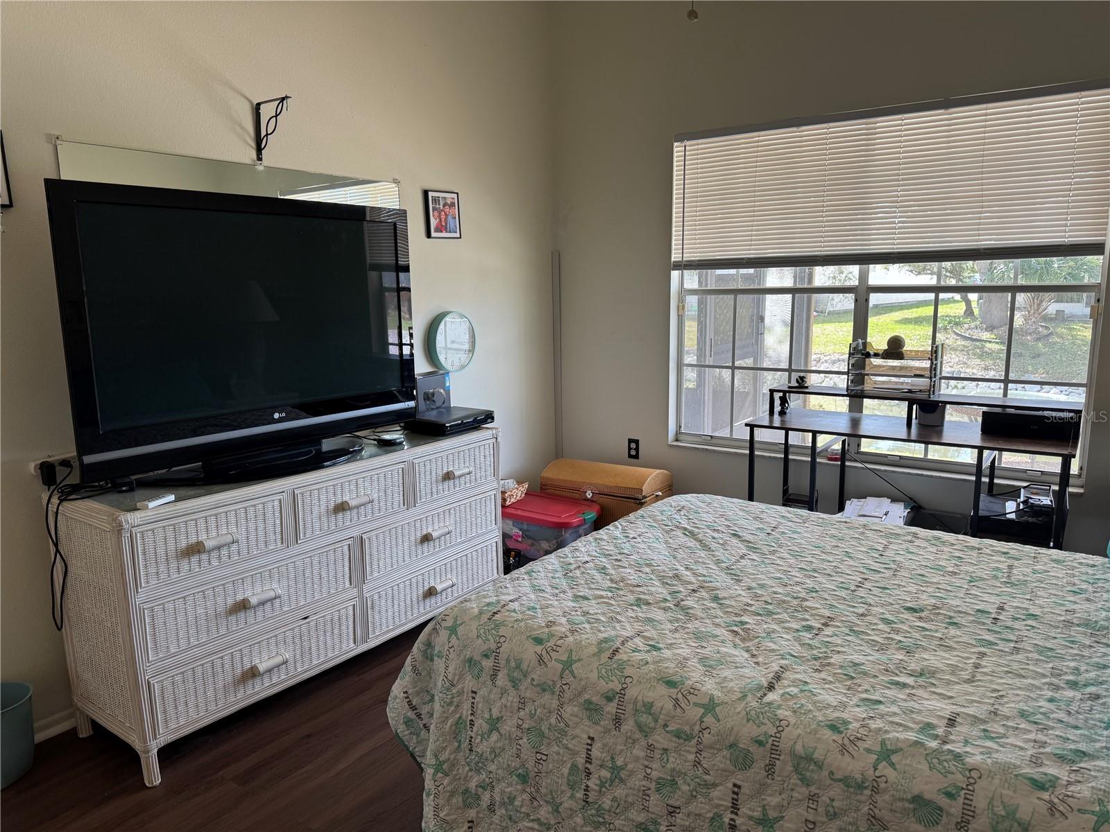 Image 8 of 23 For 4008 37th Street Court W