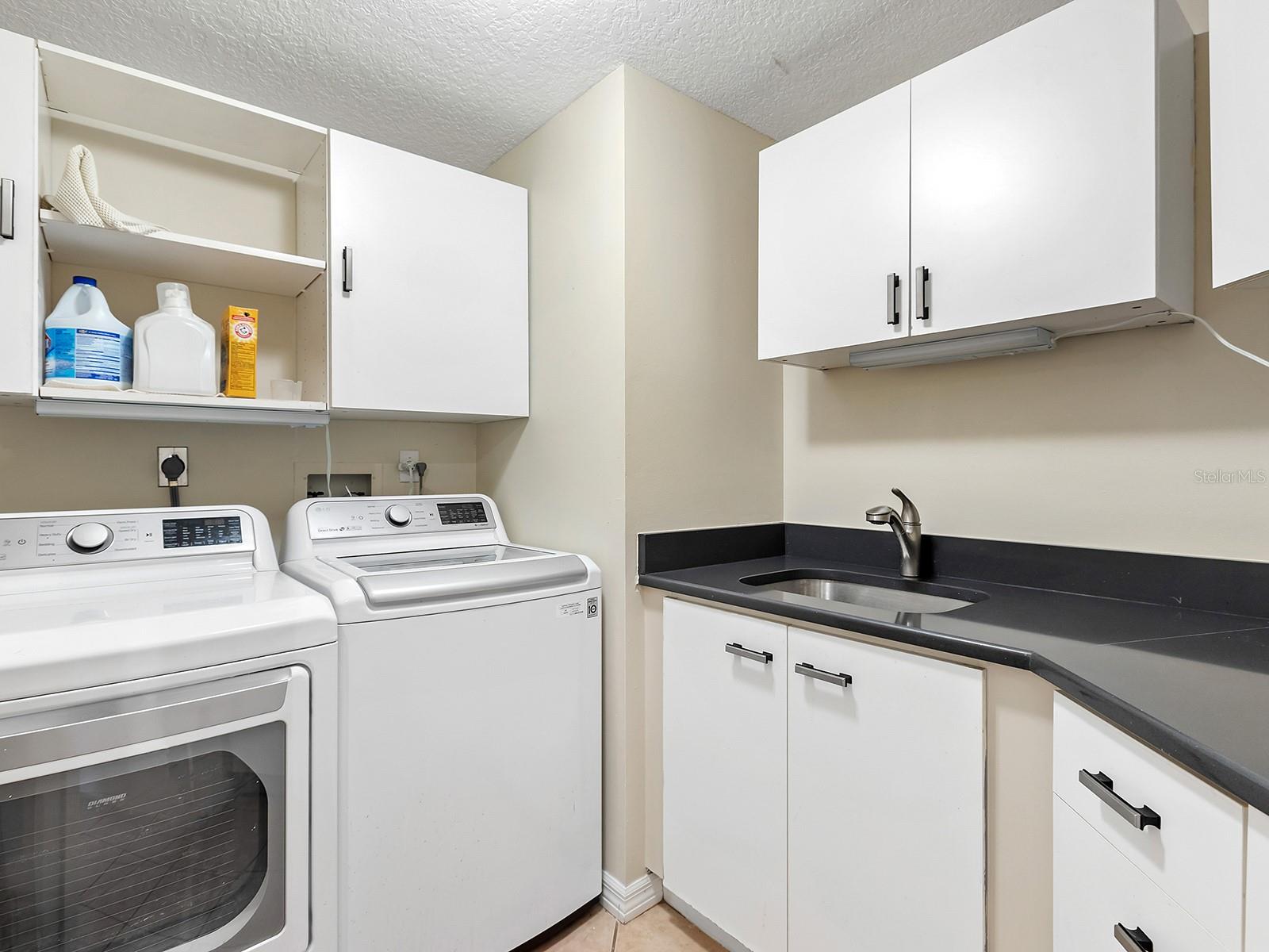 Image 35 of 51 For 5420 Eagles Point Circle 106