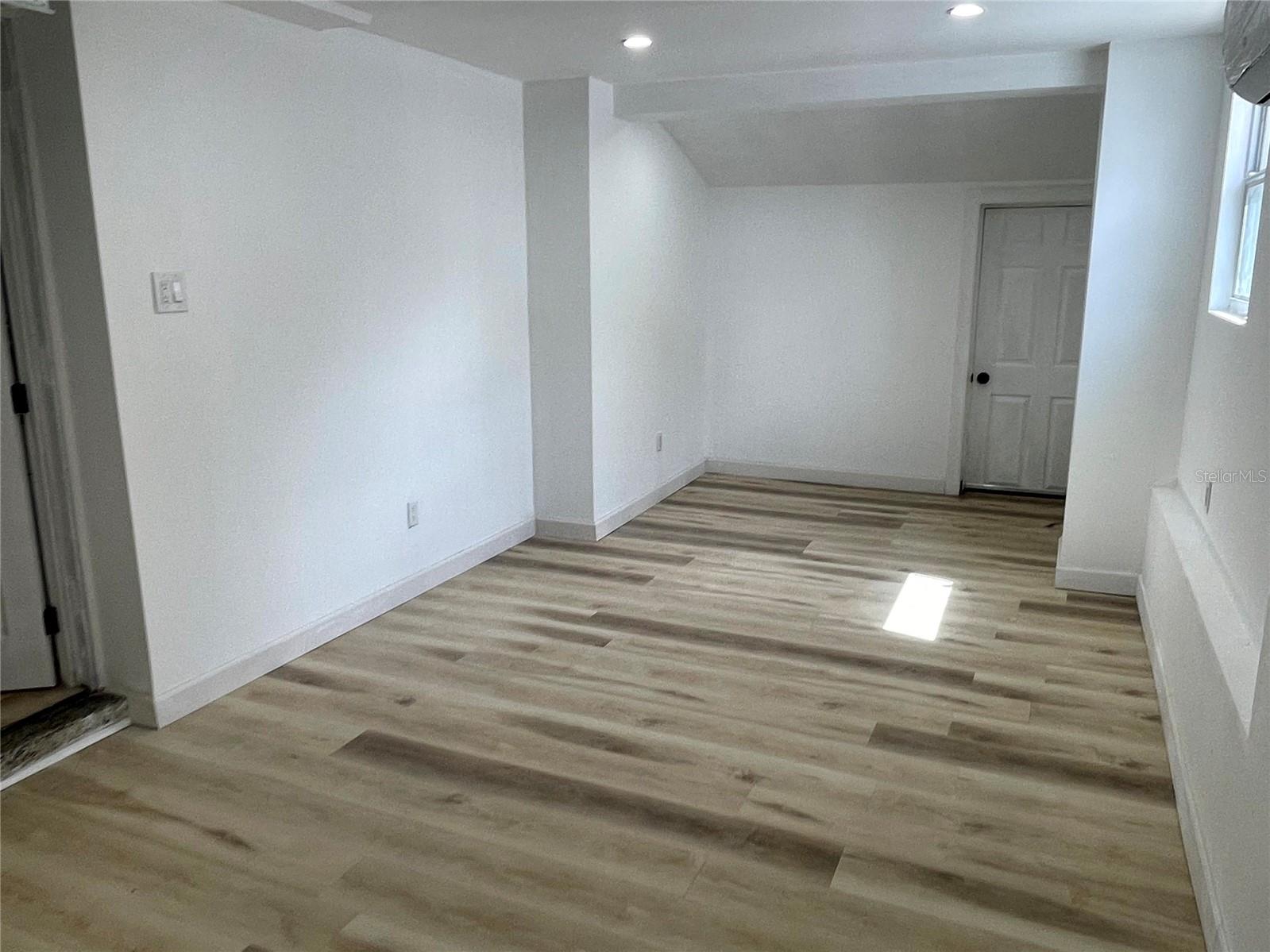 Image 18 of 50 For 3717 Belmont Boulevard