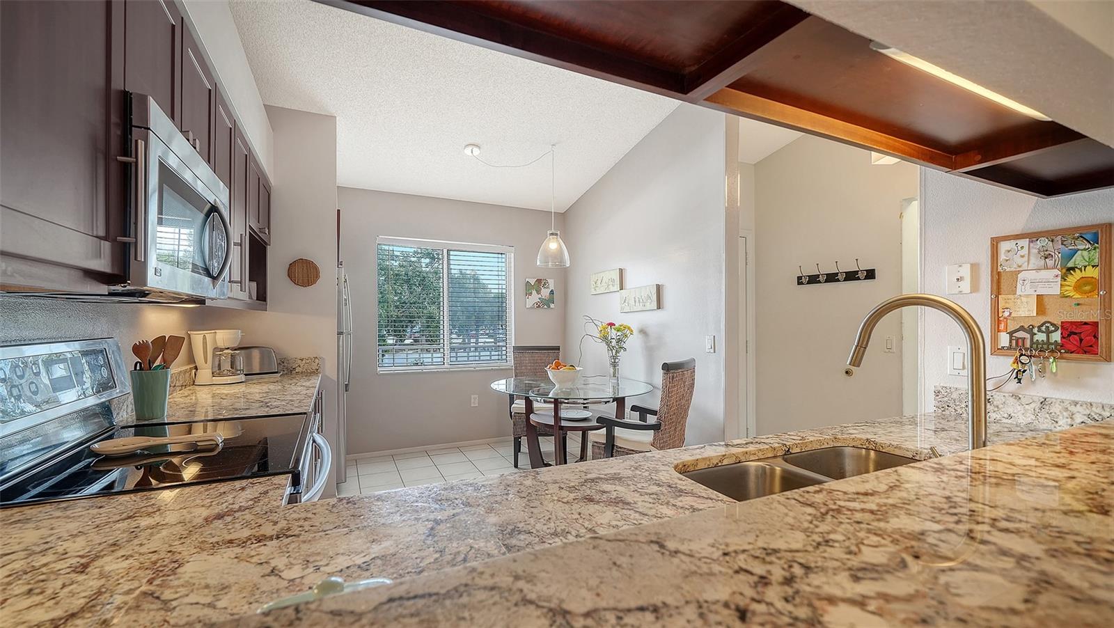 Image 17 of 55 For 4244 Madeira Court 3316