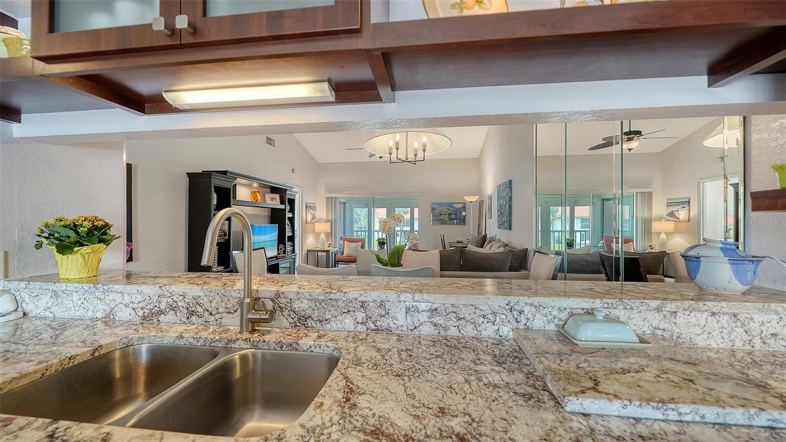 Image 21 of 55 For 4244 Madeira Court 3316