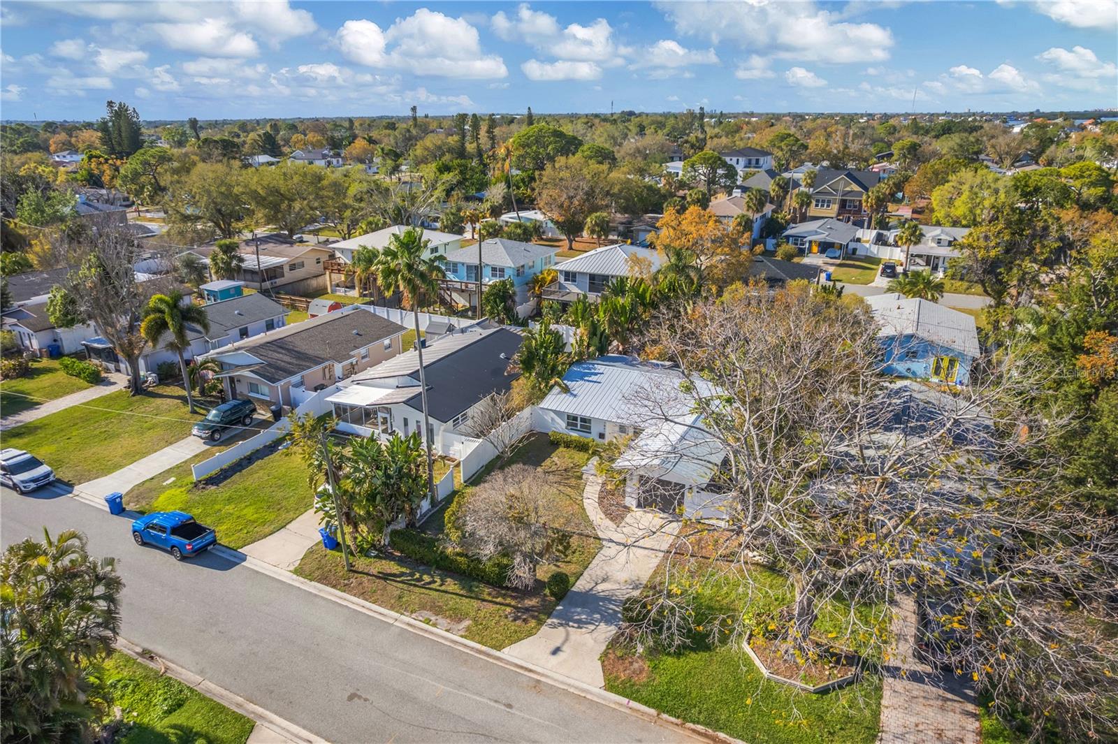 Image 27 of 30 For 1867 Maryland Avenue Ne