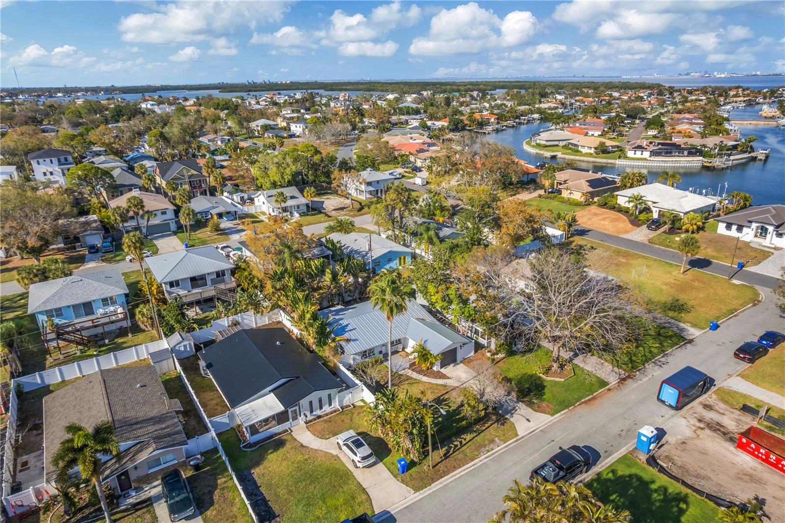 Image 29 of 30 For 1867 Maryland Avenue Ne