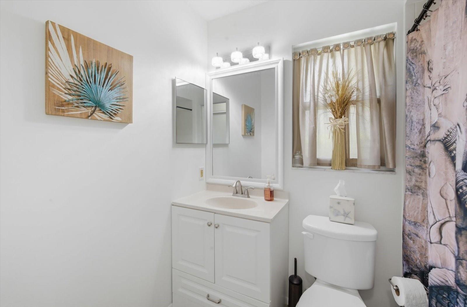 Image 9 of 26 For 6108 Penny Lane 27