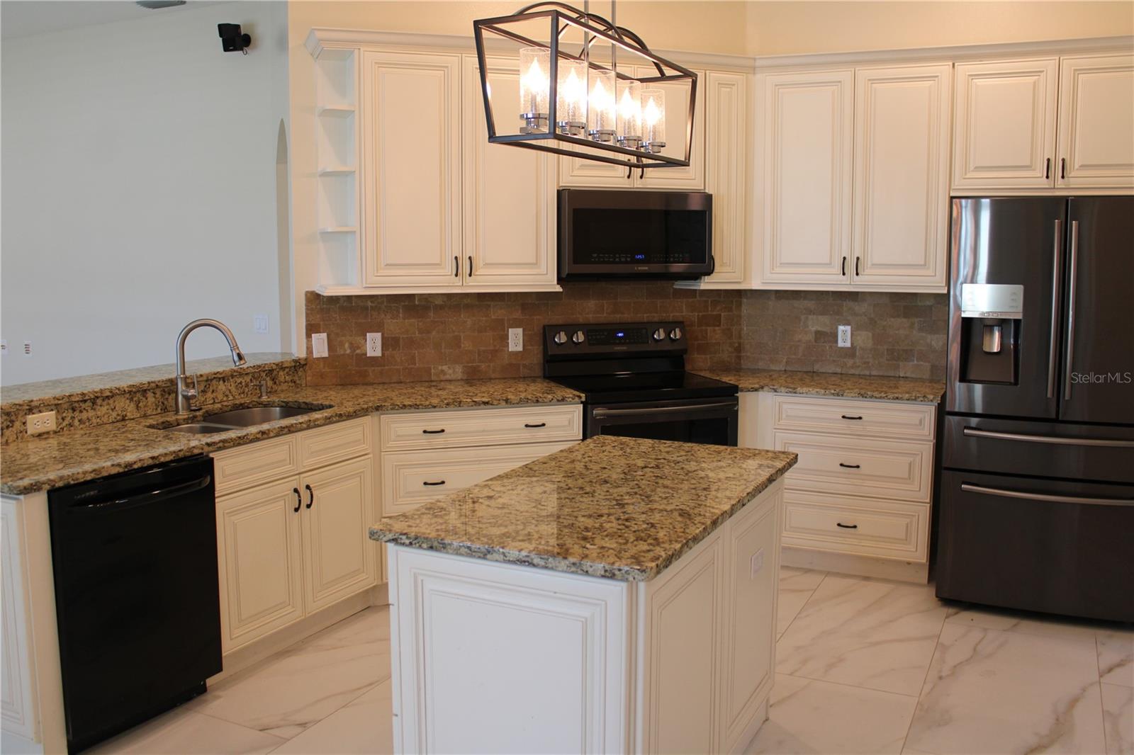 Image 3 of 57 For 4423 Useppa Drive