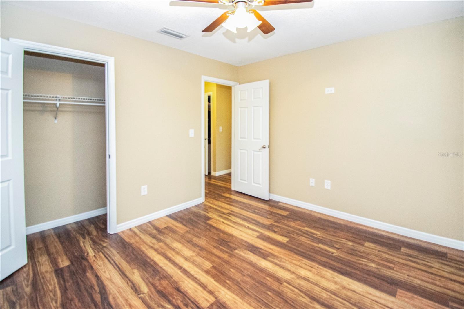 Image 20 of 31 For 4067 Lancaster Drive