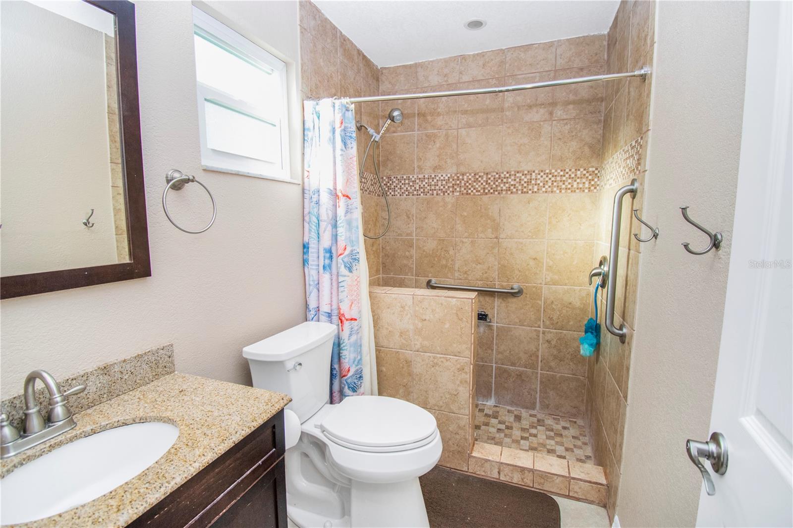 Image 24 of 31 For 4067 Lancaster Drive