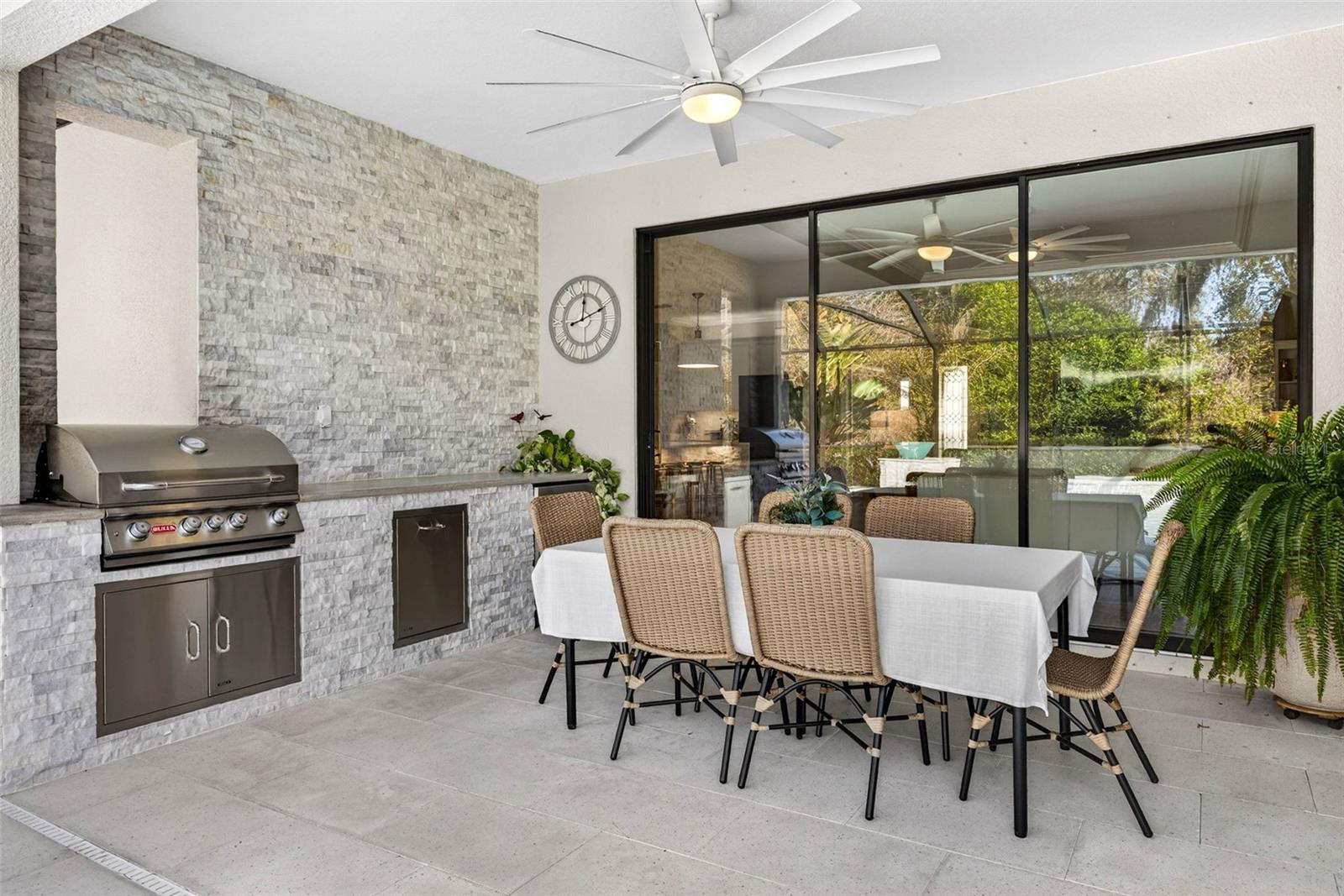 Image 45 of 69 For 710 Acacia Court