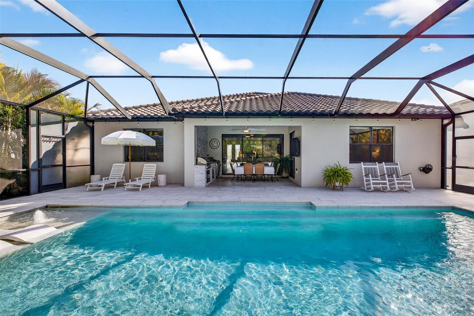 Image 52 of 69 For 710 Acacia Court