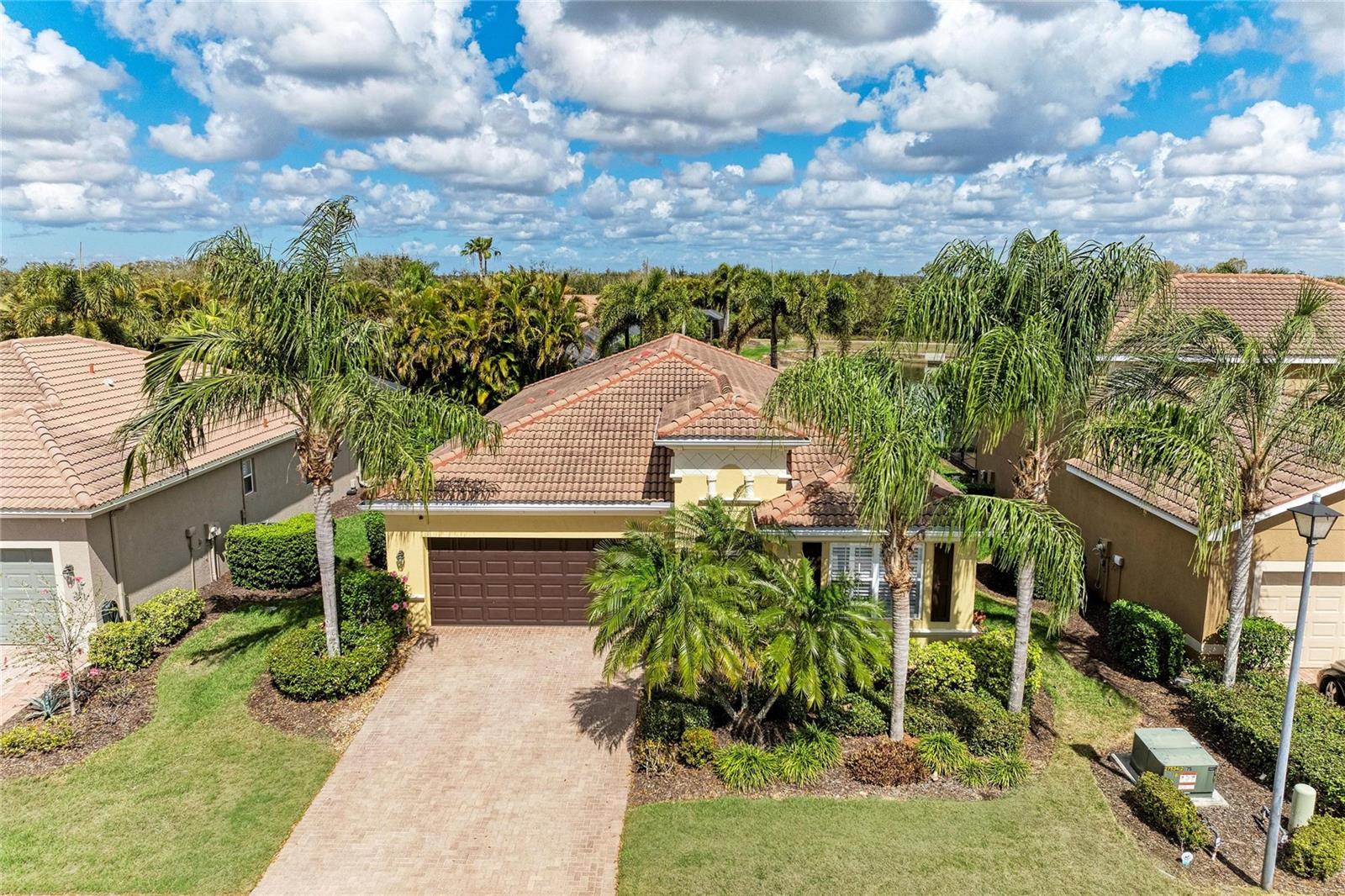 Image 2 of 79 For 9007 Hammock Edge Place