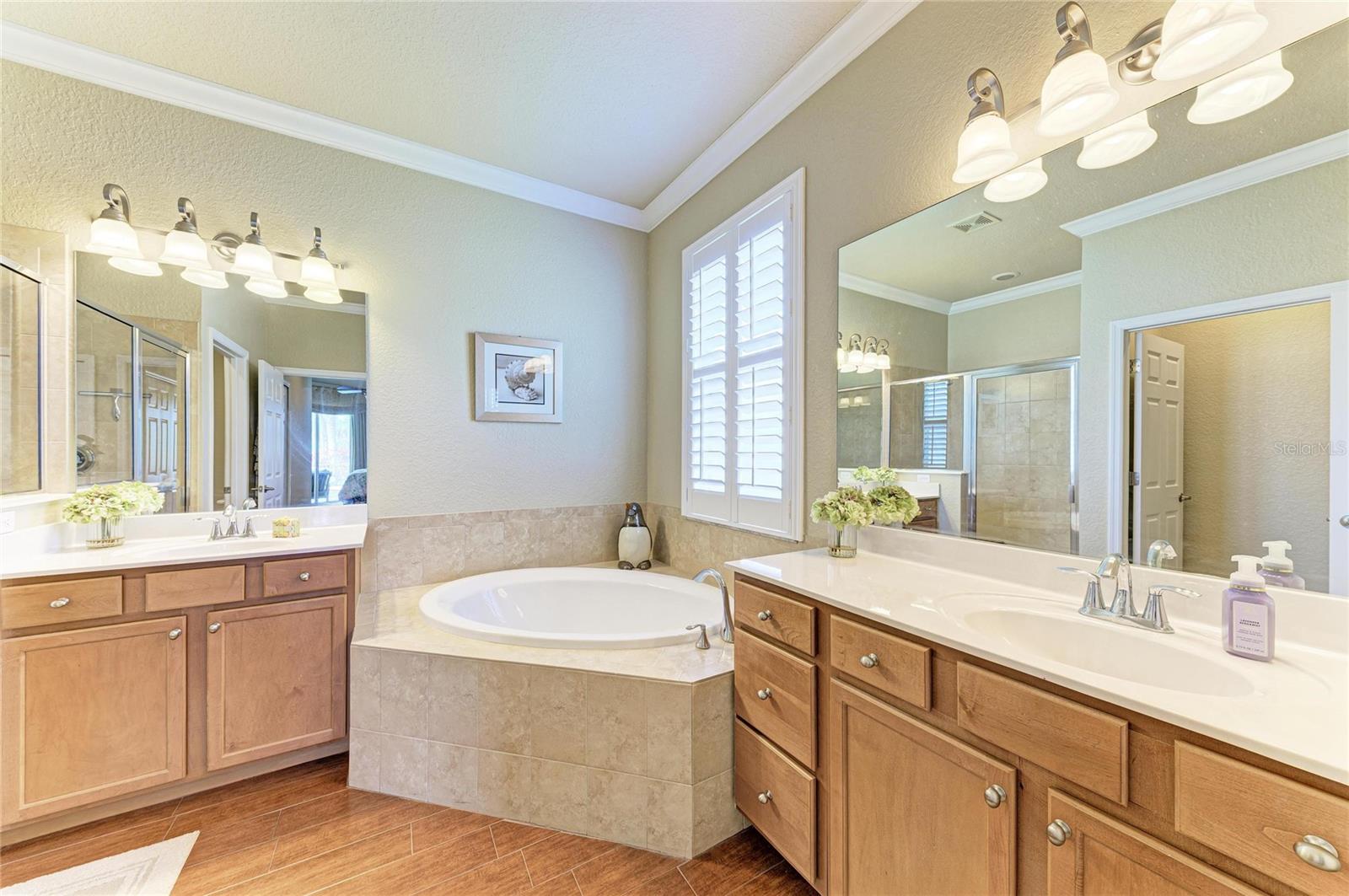 Image 33 of 79 For 9007 Hammock Edge Place