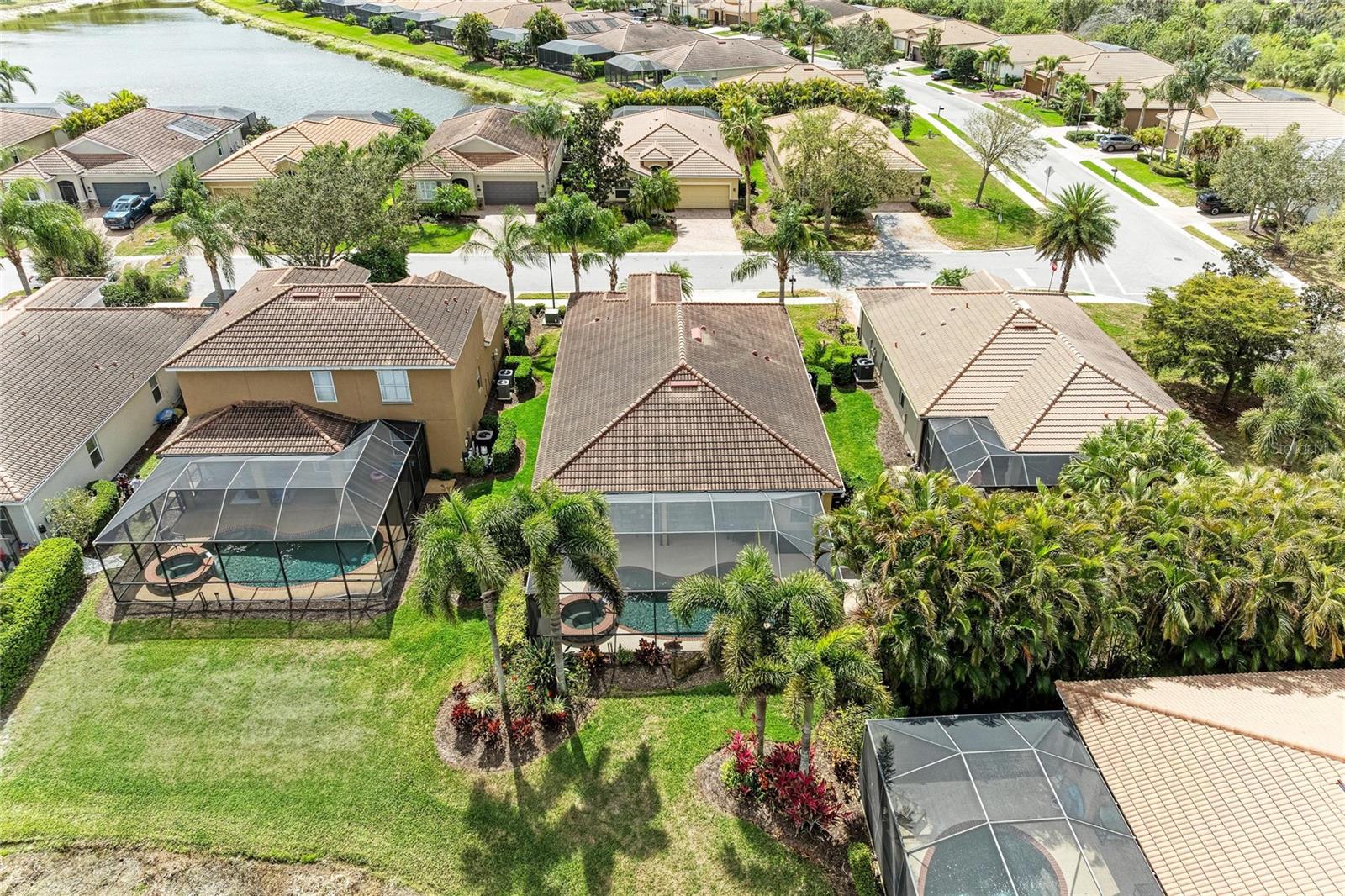 Image 52 of 79 For 9007 Hammock Edge Place