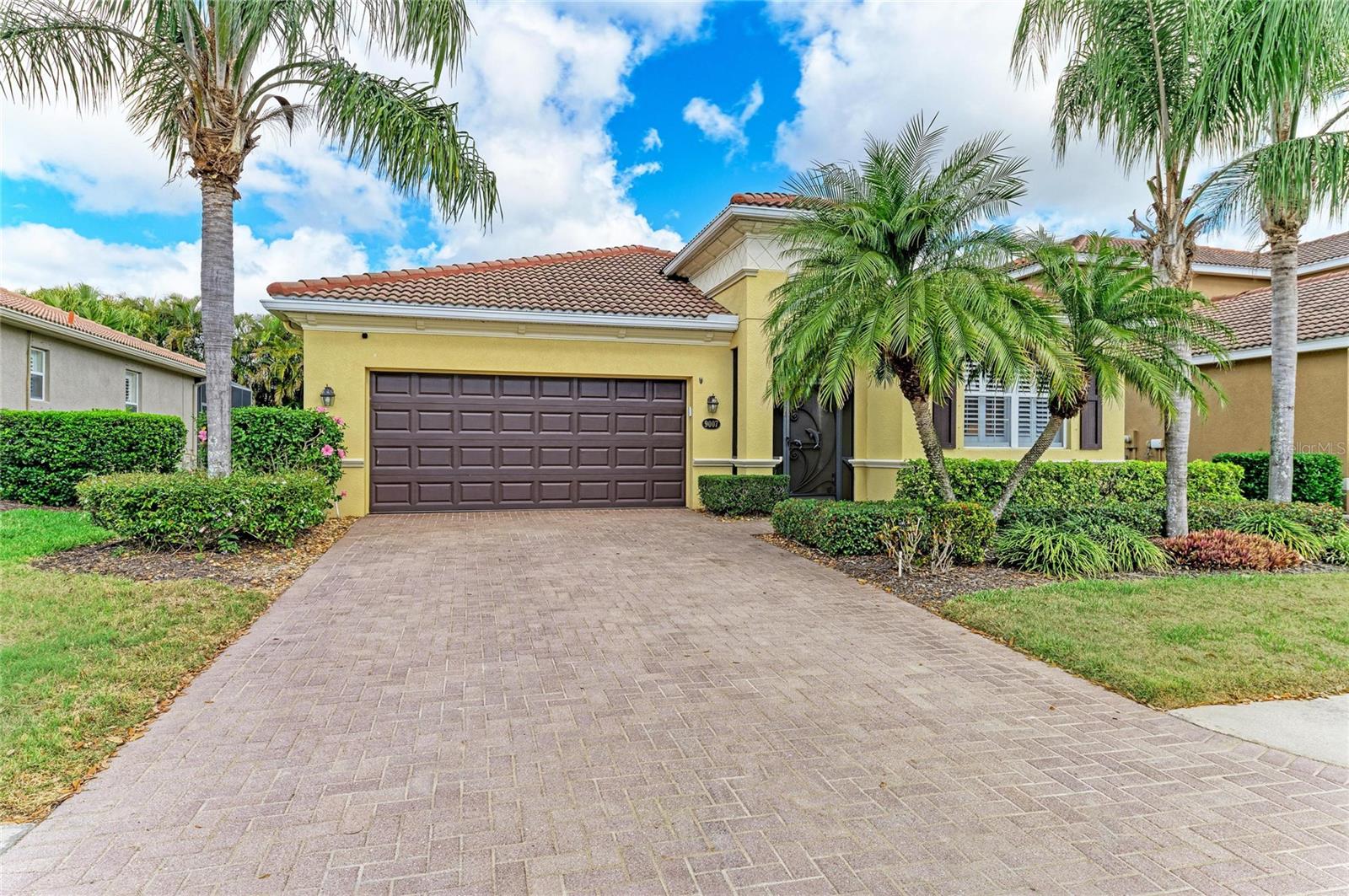 Image 8 of 79 For 9007 Hammock Edge Place