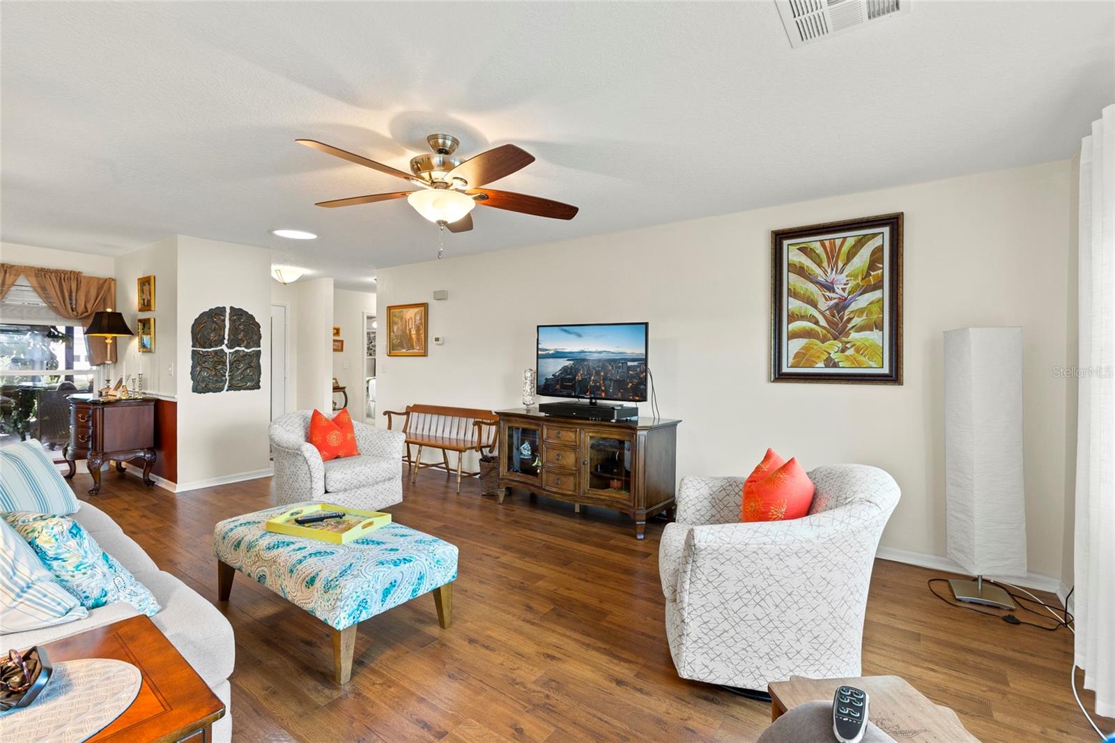 Image 7 of 34 For 2305 Lancaster Drive