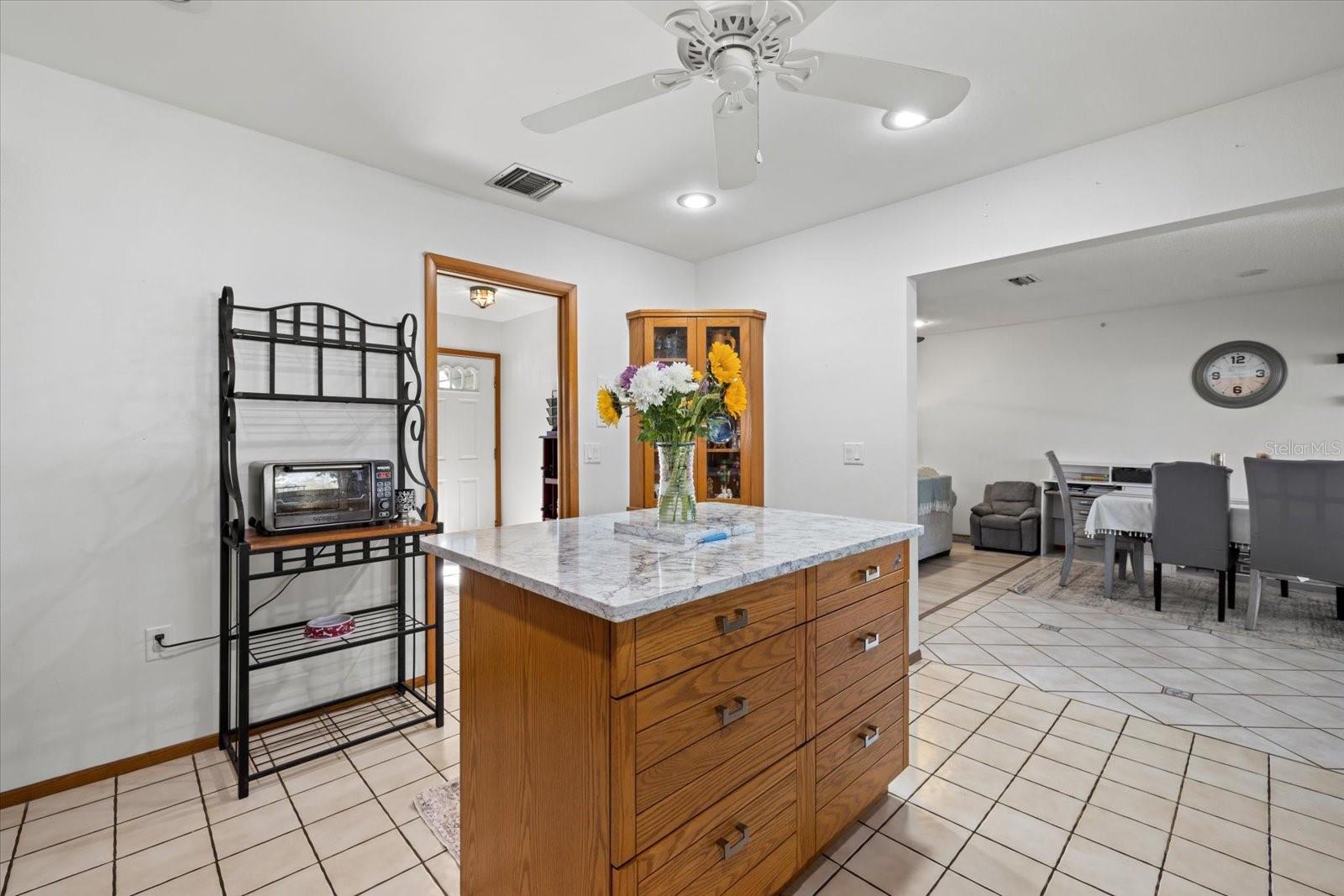 Image 10 of 28 For 1111 77th Street Nw