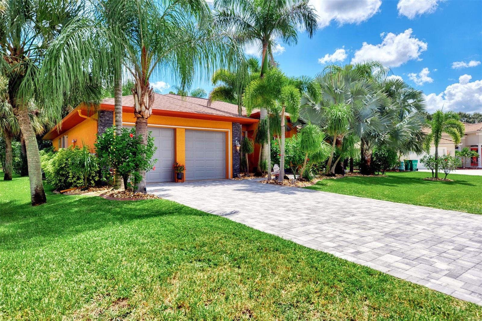 Image 2 of 48 For 118 Sao Luiz Street