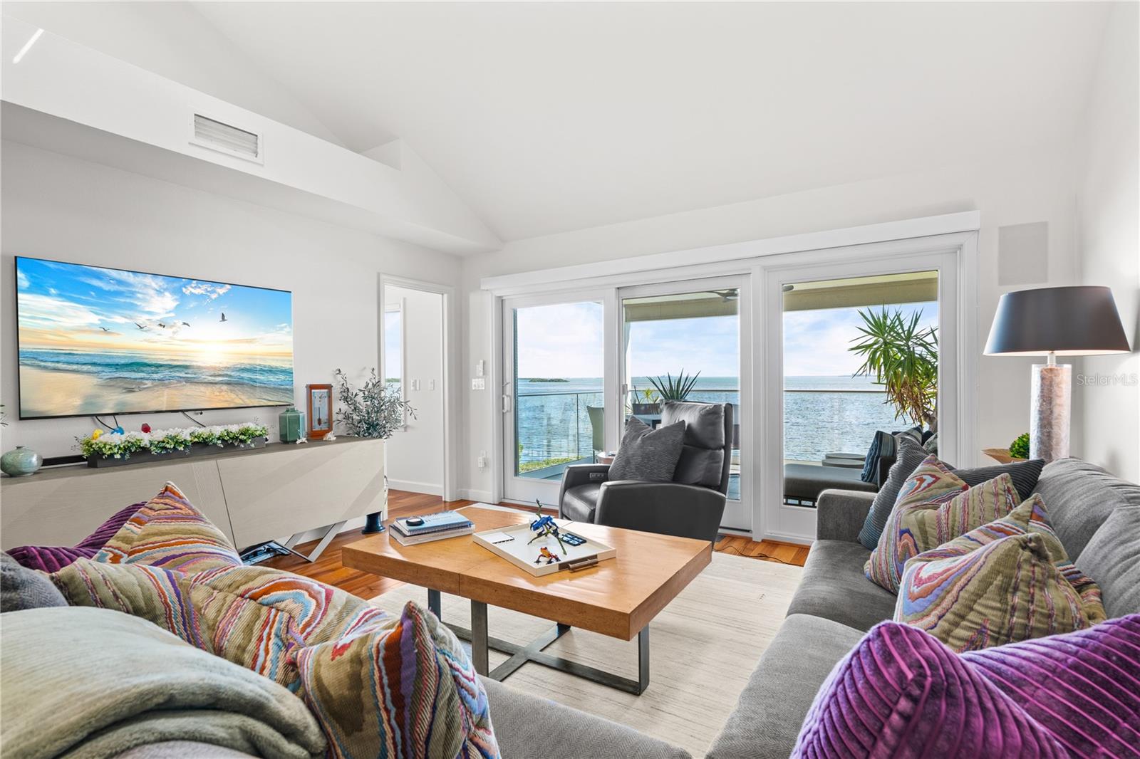 Image 13 of 47 For 26 Tidy Island Boulevard