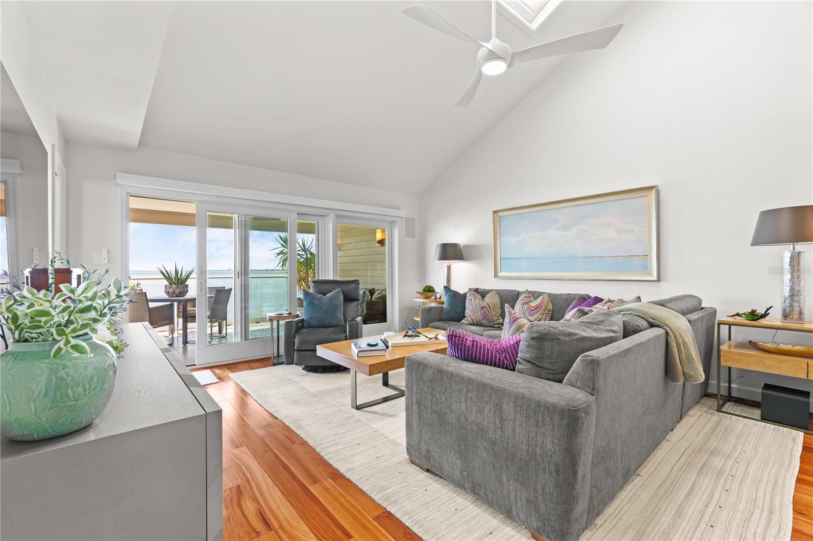 Image 17 of 47 For 26 Tidy Island Boulevard