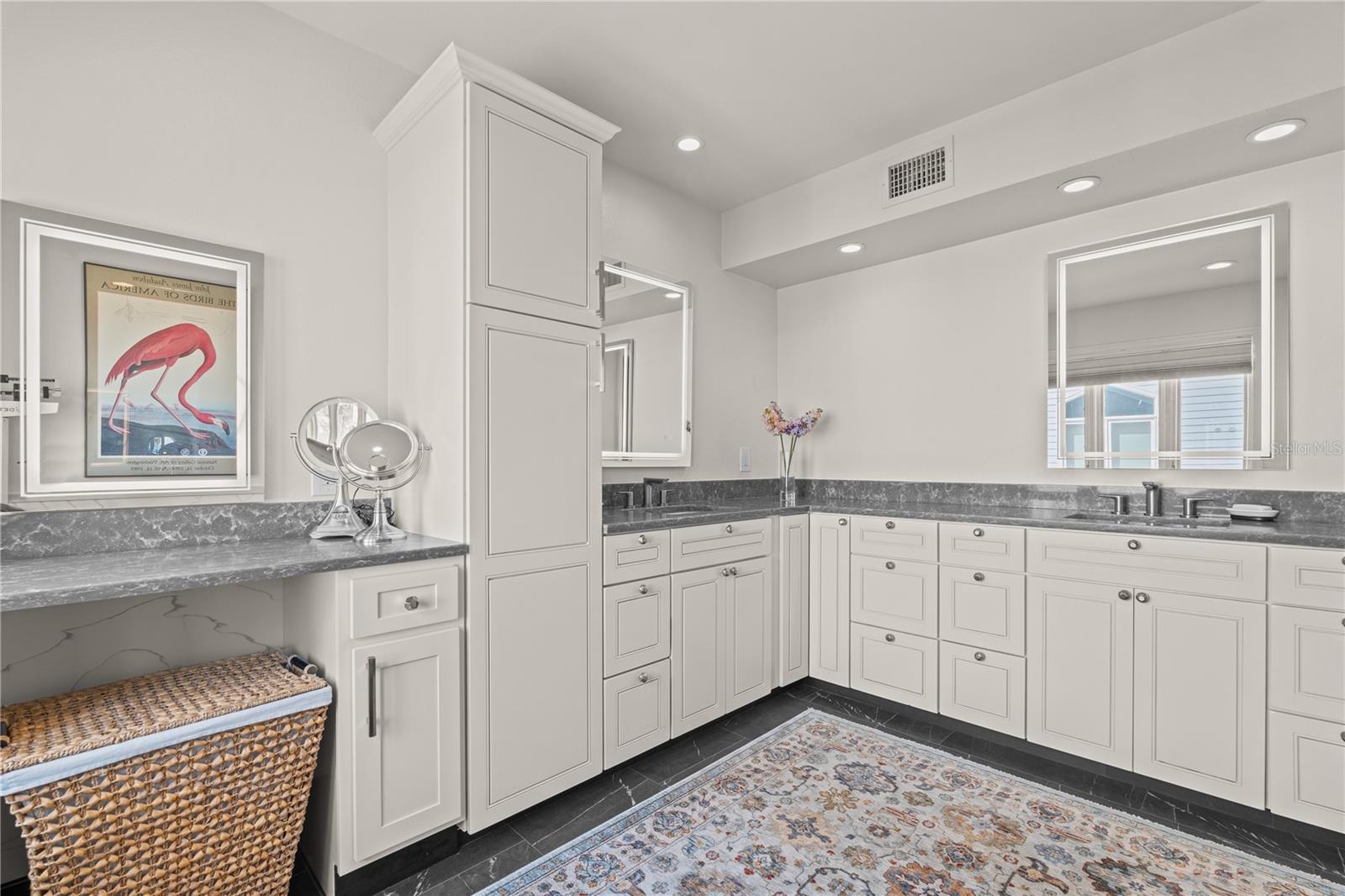 Image 27 of 47 For 26 Tidy Island Boulevard