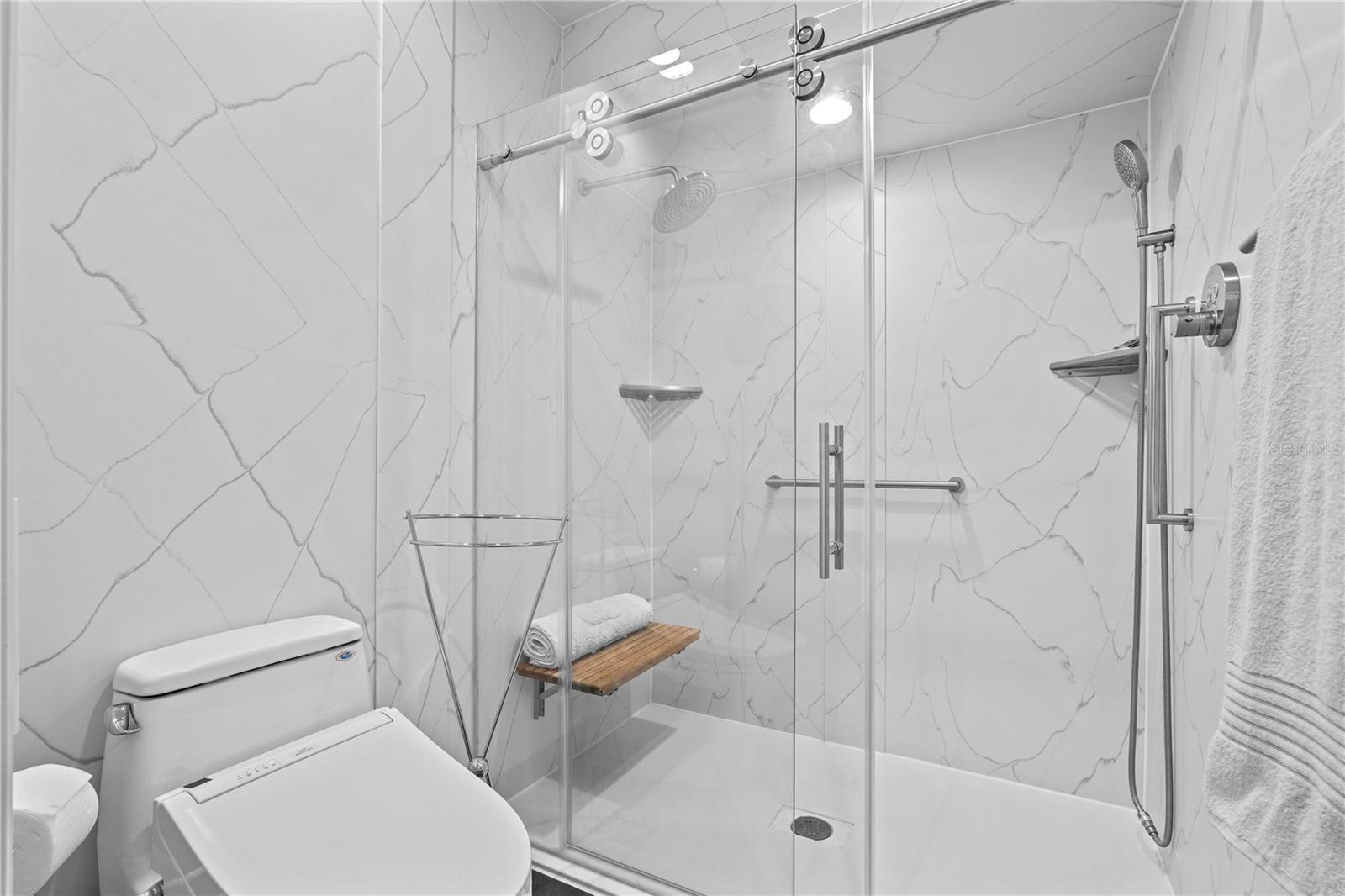 Image 29 of 47 For 26 Tidy Island Boulevard