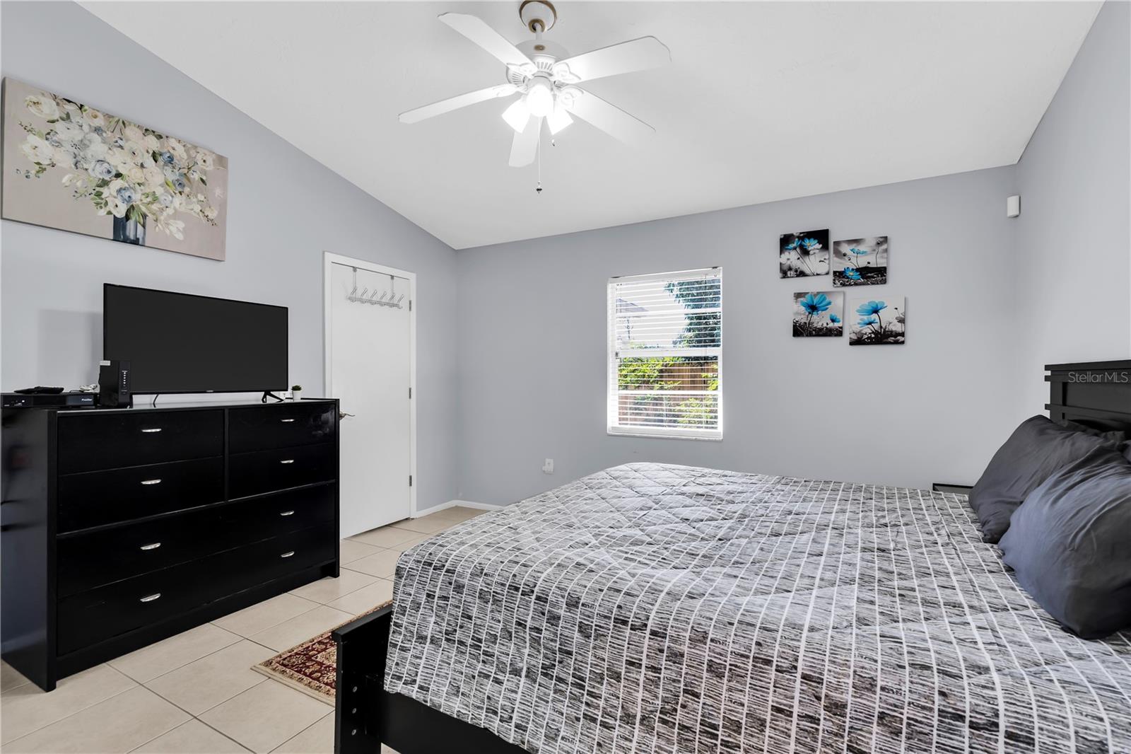 Image 14 of 26 For 2648 Nassau Street