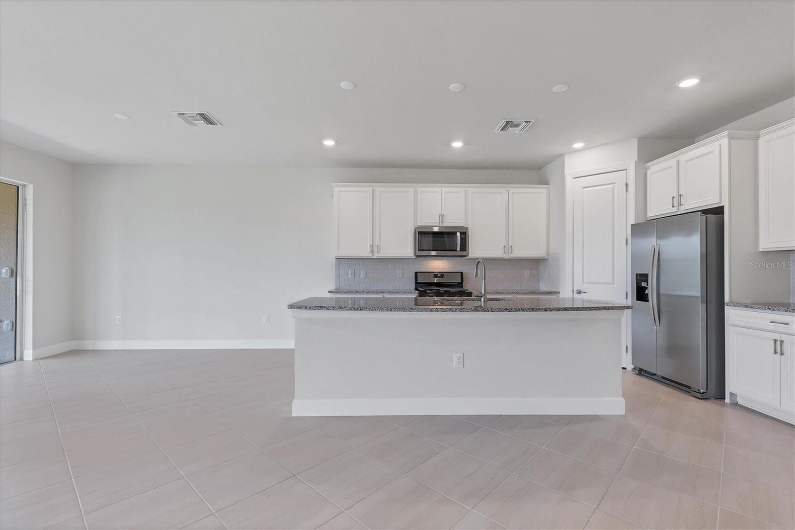 Image 13 of 46 For 3519 Harlowe Run