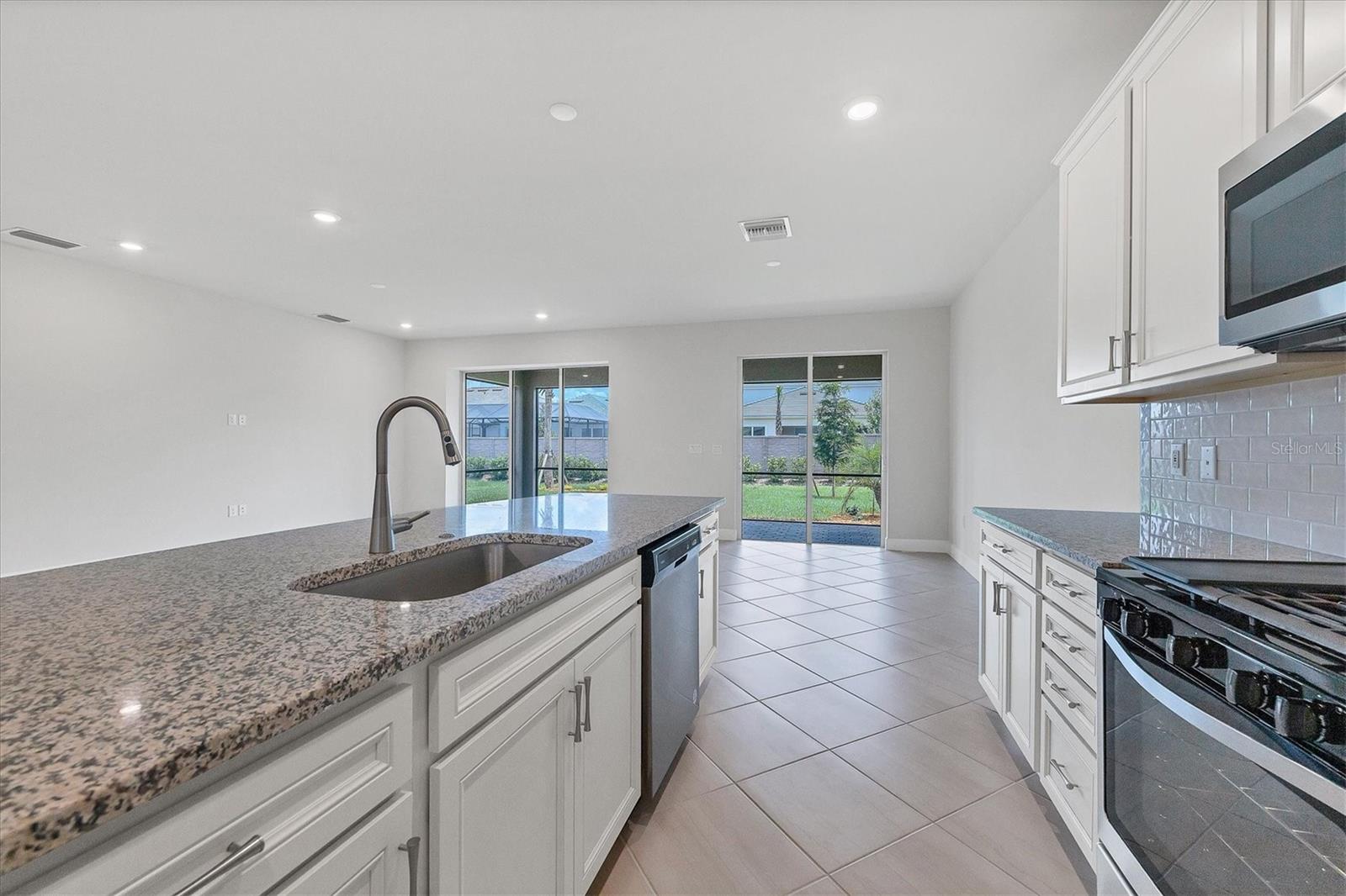 Image 15 of 46 For 3519 Harlowe Run