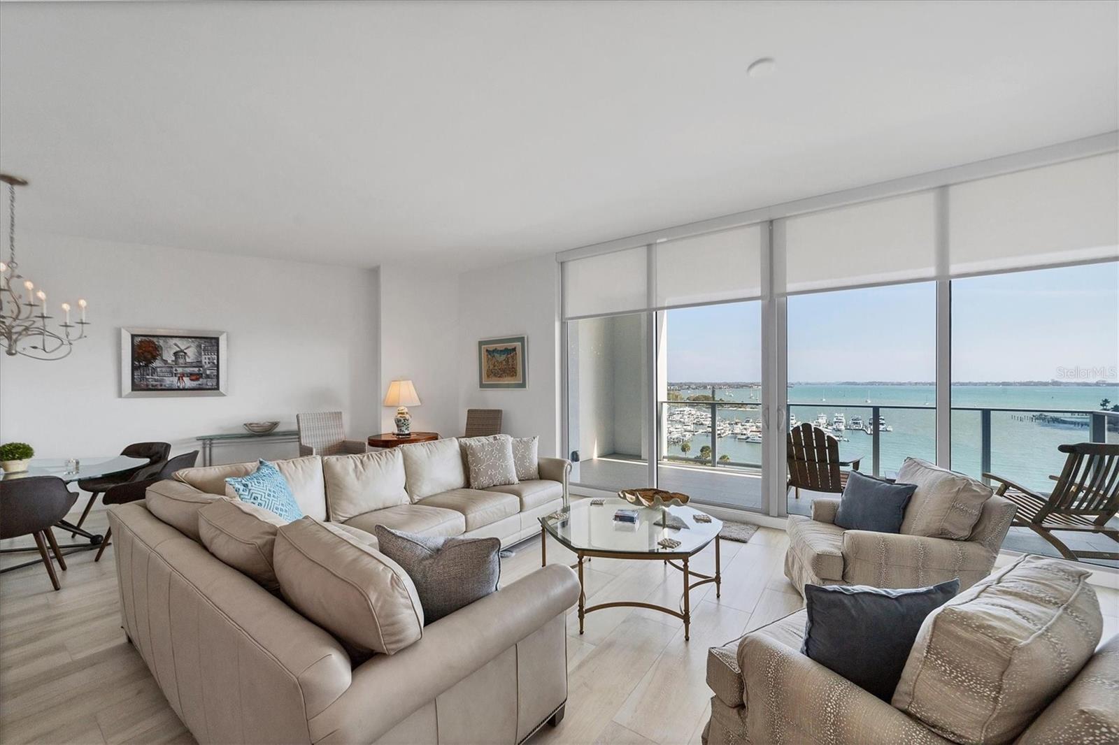 Image 16 of 41 For 1155 Gulfstream Avenue 802