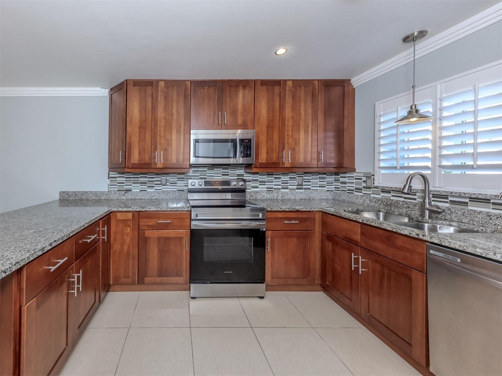 Image 13 of 63 For 2616 Hidden Lake Drive N A