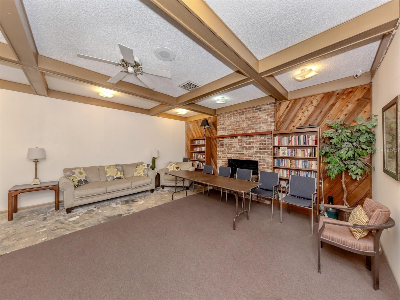 Image 35 of 63 For 2616 Hidden Lake Drive N A