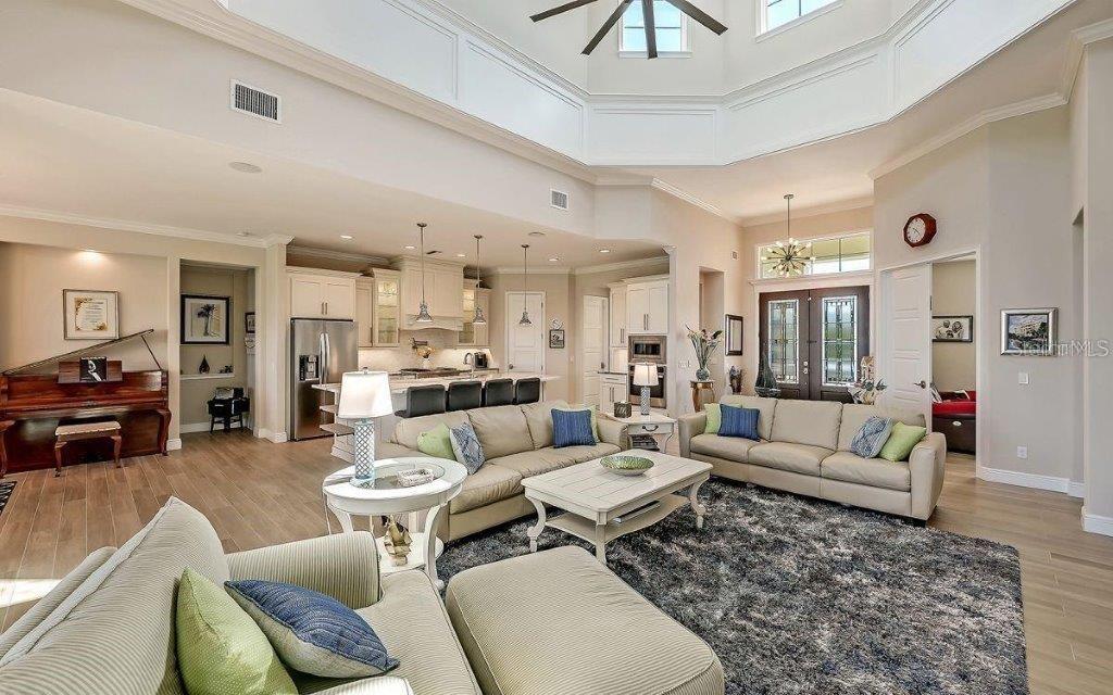 Image 15 of 96 For 14401 Masthead Drive