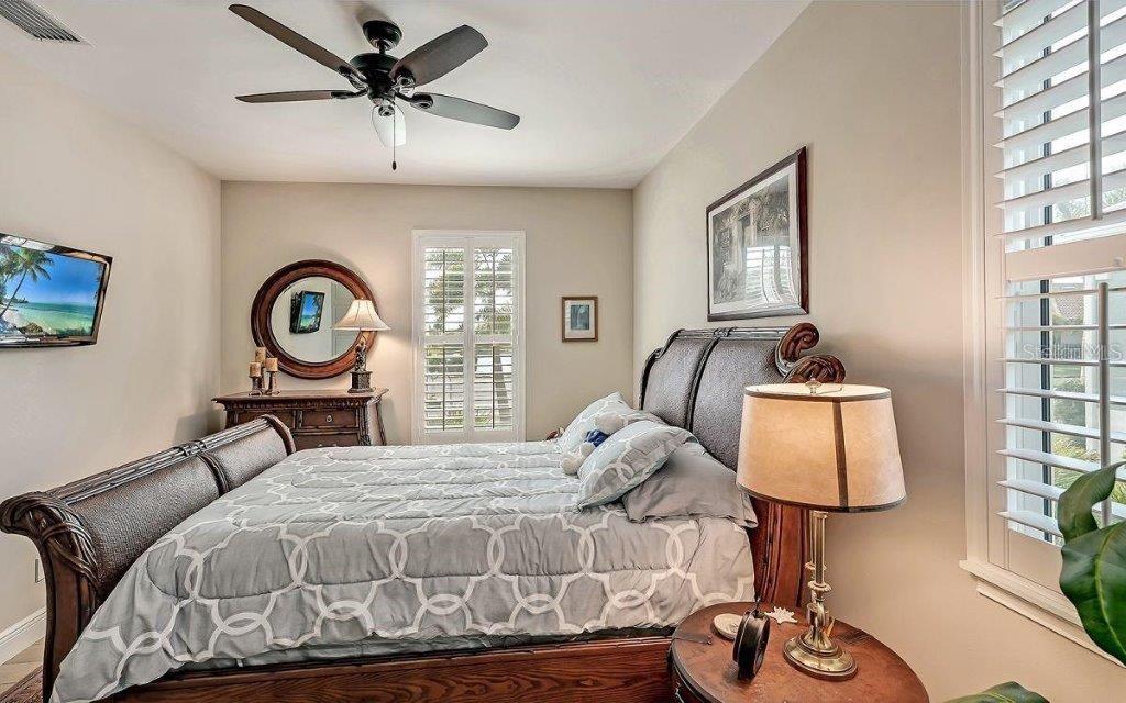 Image 36 of 96 For 14401 Masthead Drive